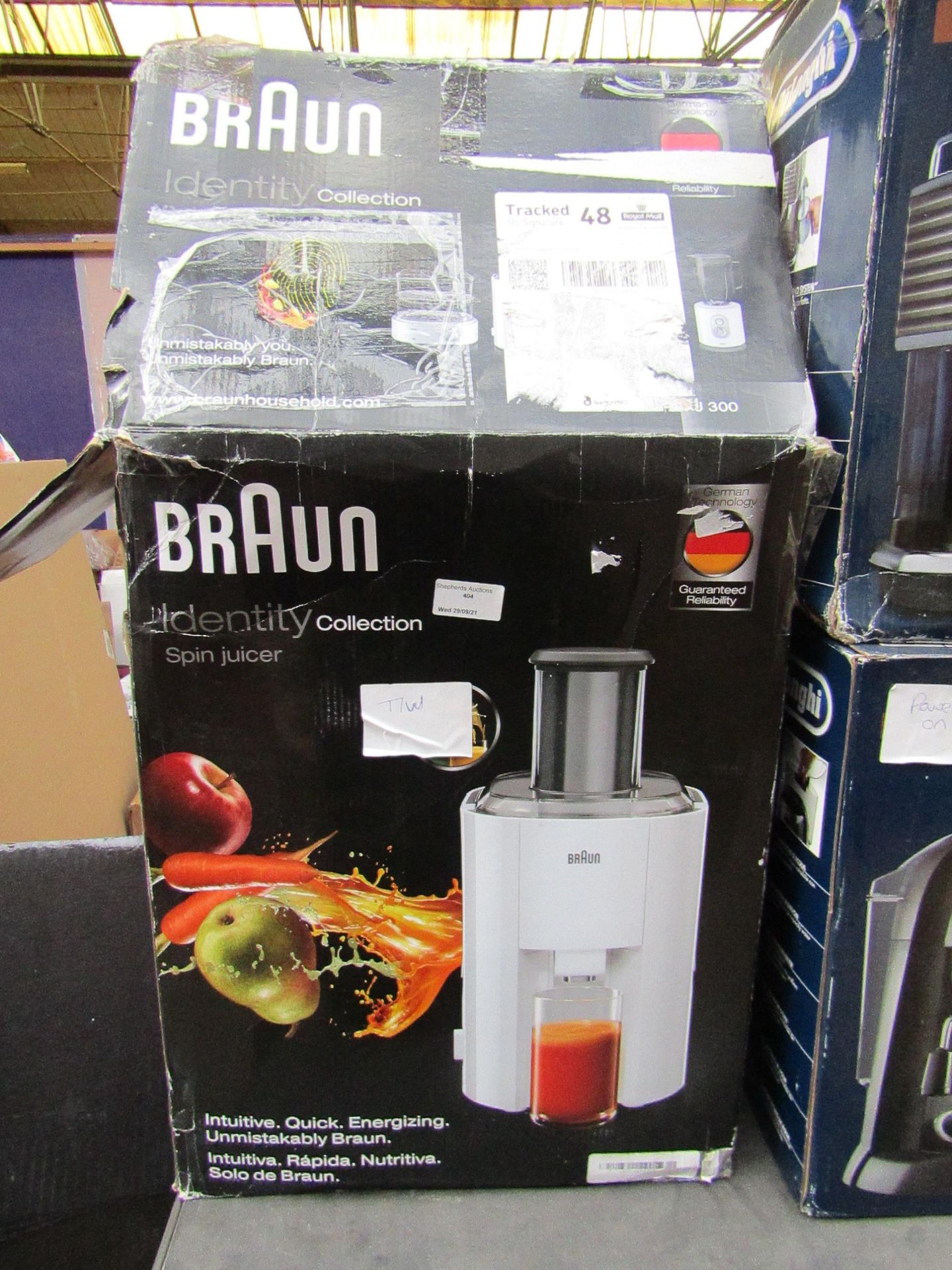 BRAUN - J300 Spin Juicer - White - Tested Working & Boxed. RRP £119.99