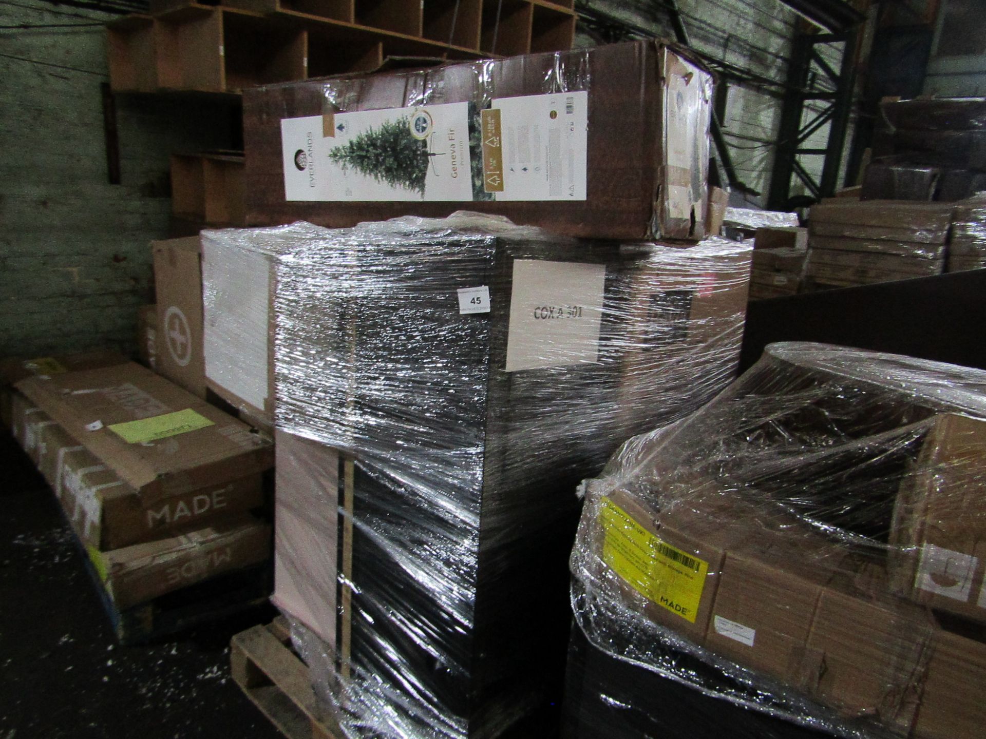 Mixed pallet of Cox & Cox customer returns to include 10 items of stock with a total RRP of