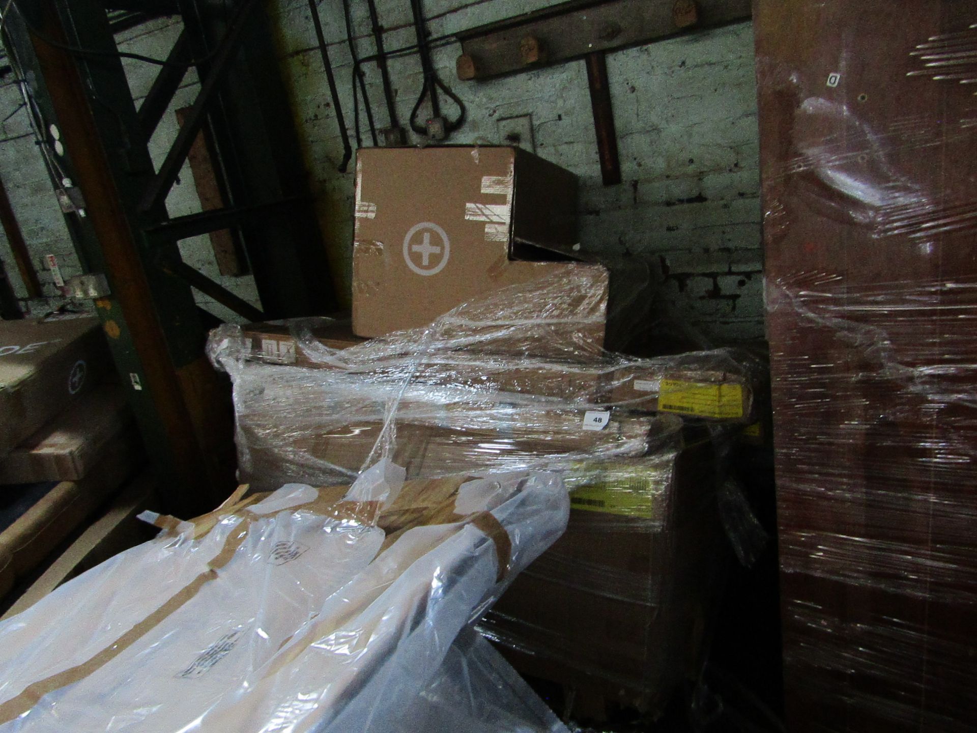 | 1X | PALLET OF FAULTY / MISSING PARTS / DAMAGED CUSTOMER RETURNS MADE.COM STOCK UNMANIFESTED |