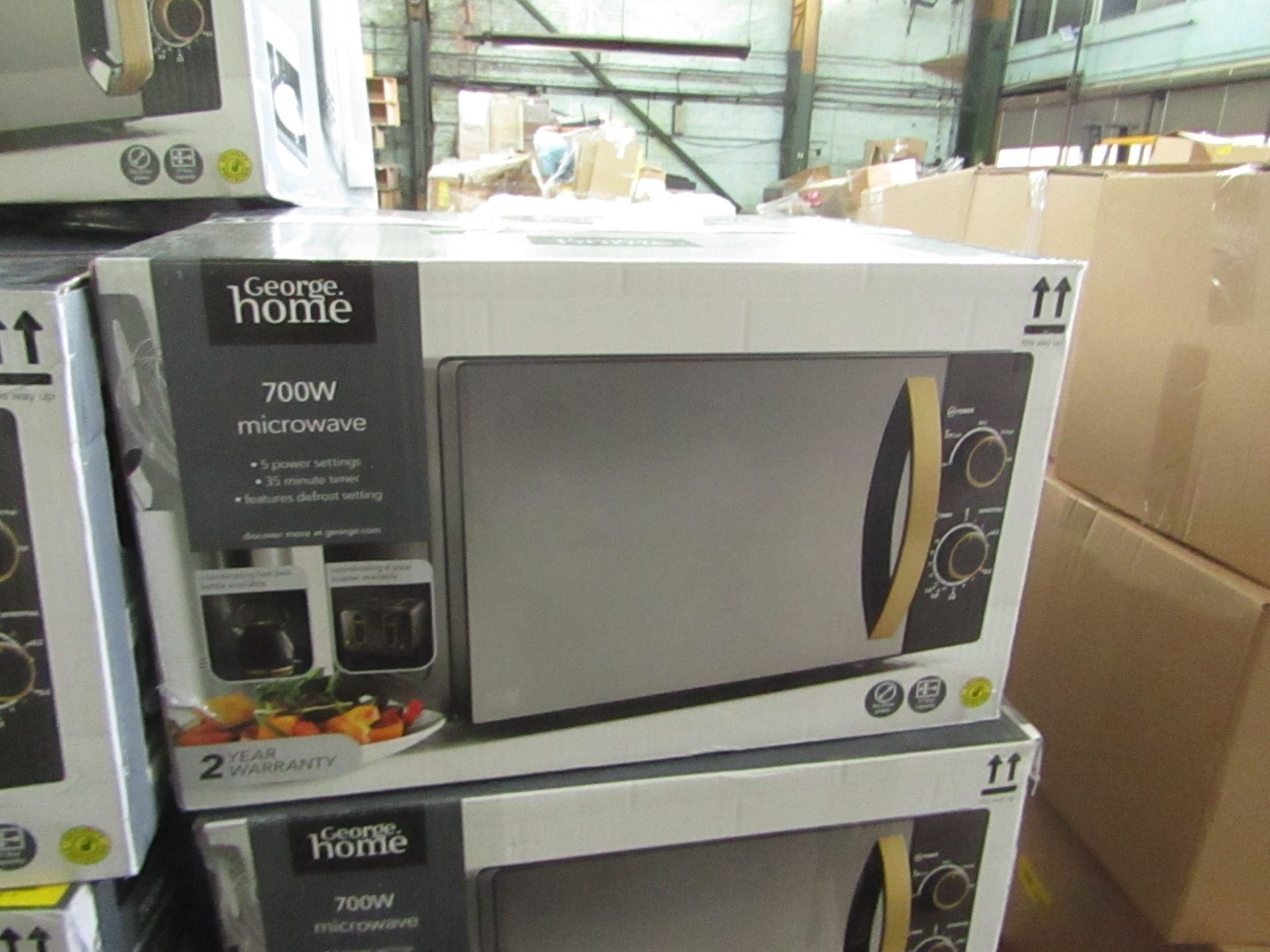 5x 700w Manual Microwave Ovens - Black with Wood Effect - Unchecked & Boxed - RRP £50 - Total lot