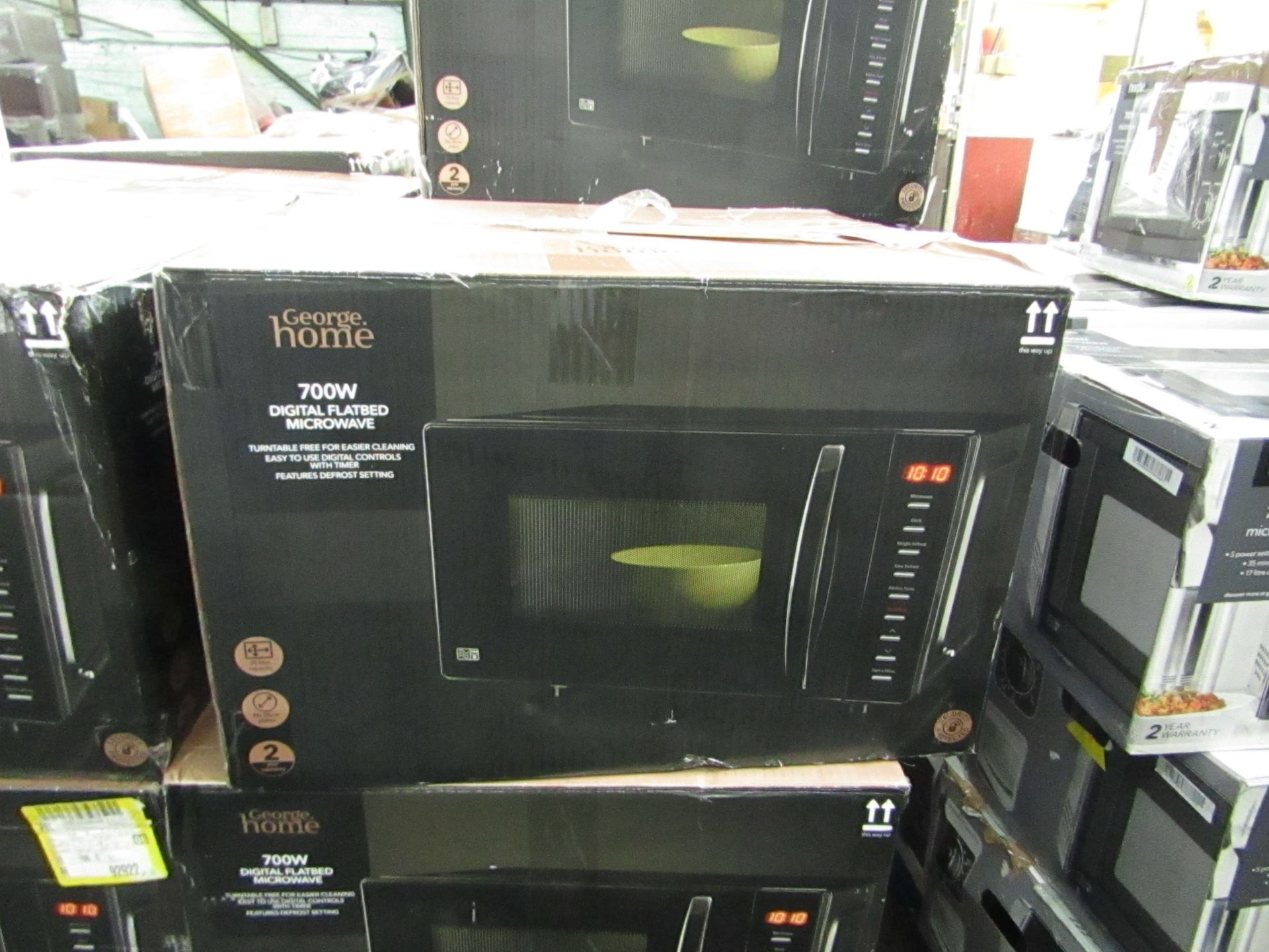 5x 700W Digital Flatbed Microwaves - Black - Unchecked & Boxed - RRP £60 - Total lot RRP £300 - Load