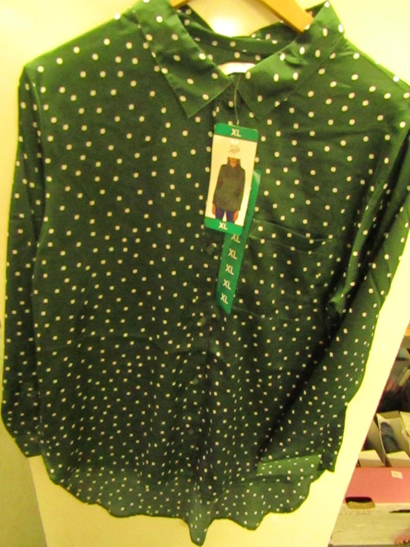 Jachs New York Girlfriends Blouse,Green/White Spots - Size X/L New With Tags