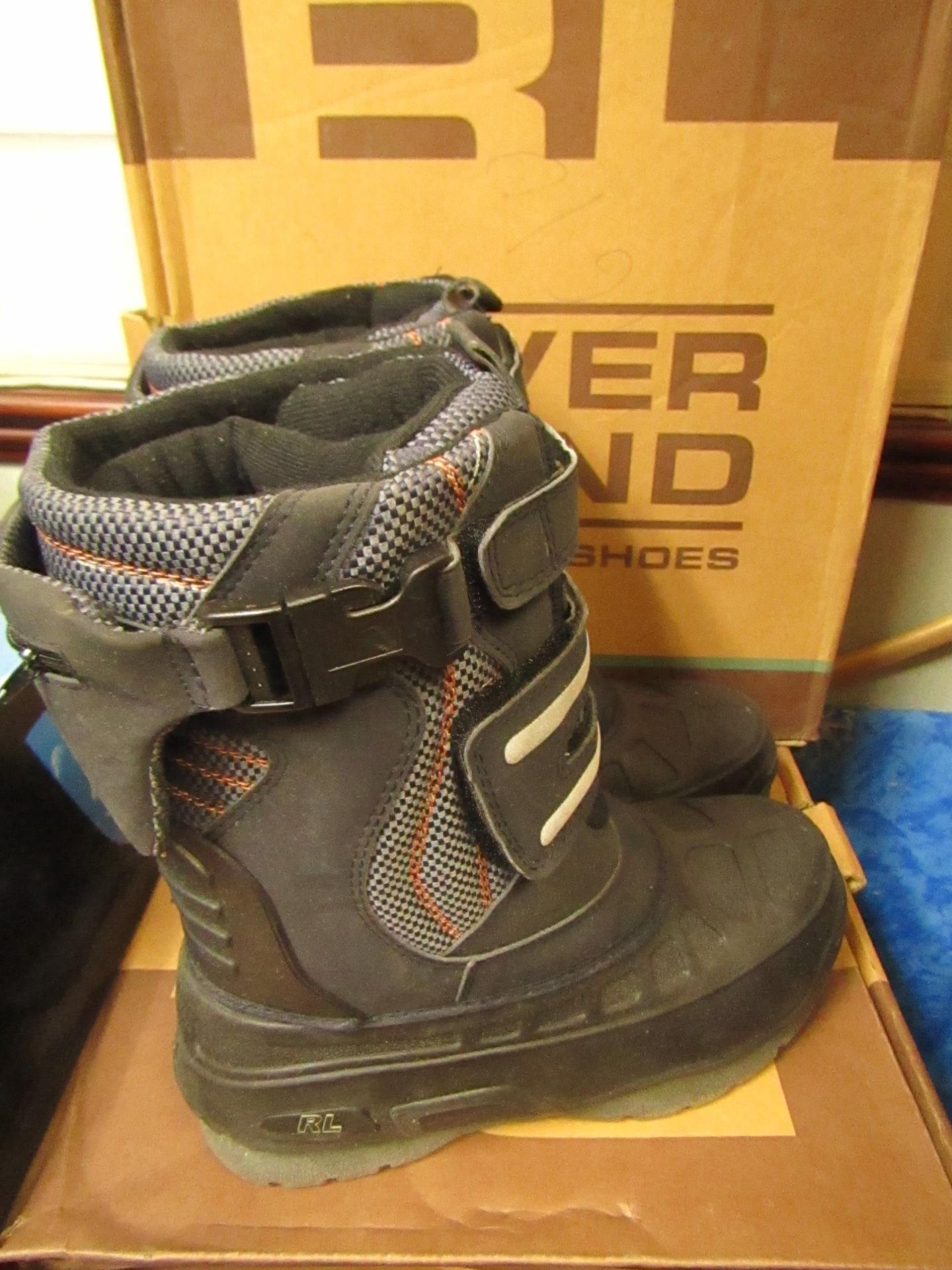 Riverland Boots Size 2 New & Boxed