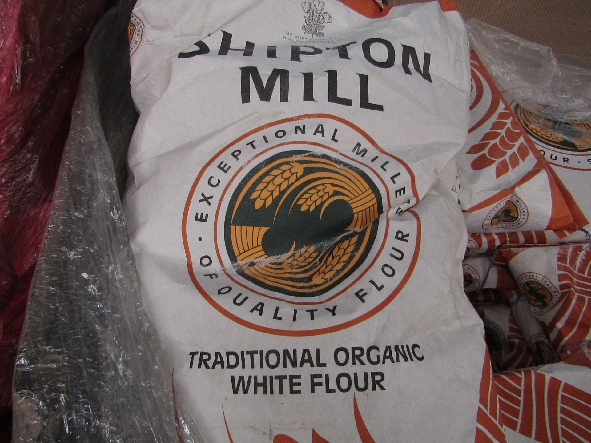 Shipton Mill - Traditional Organic White Flour - 25KG BAG - BB Dec 2021, RRP £24.99 - Image 2 of 2