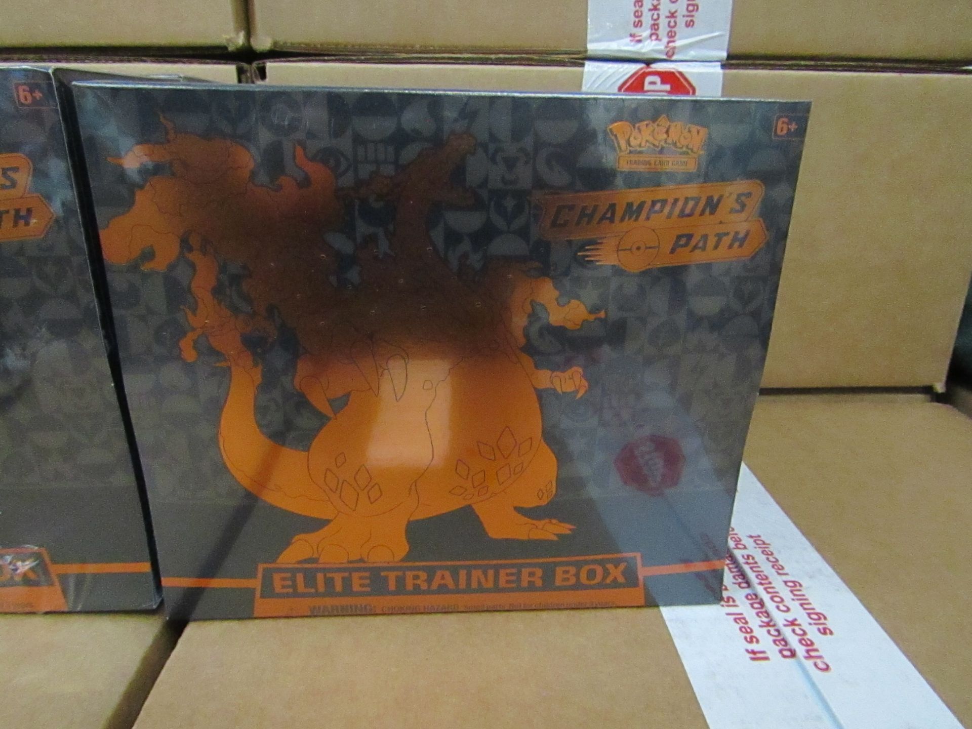 Pokemon - Champion's Path - Elite Trainer Box - New & Packaged. RRP £69.99. - Image 2 of 2