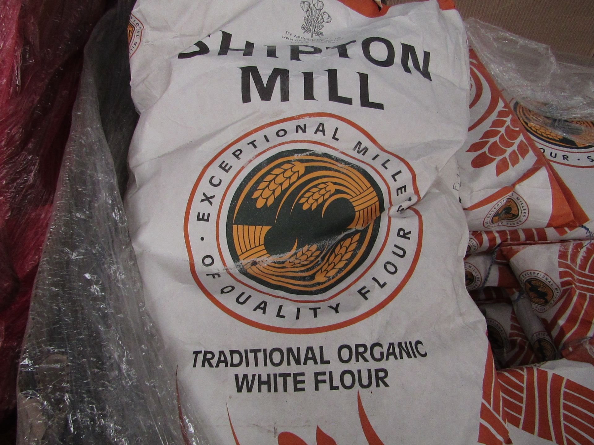 Shipton Mill - Traditional Organic White Flour - 25KG BAG - BB Dec 2021, RRP £24.99 - Image 2 of 2