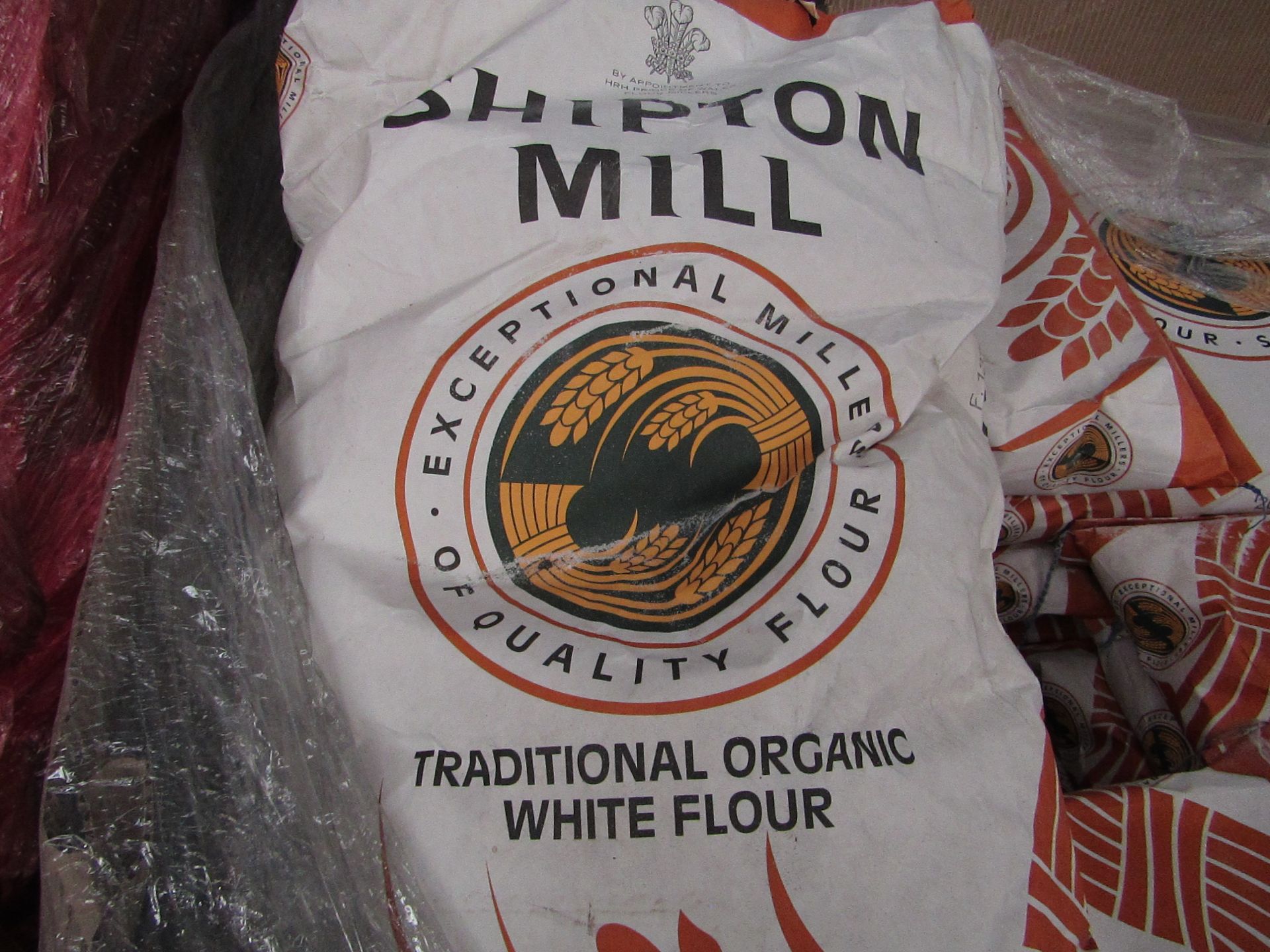 Shipton Mill - Traditional Organic White Flour - 25KG BAG - BB Dec 2021, RRP £24.99 - Image 2 of 2