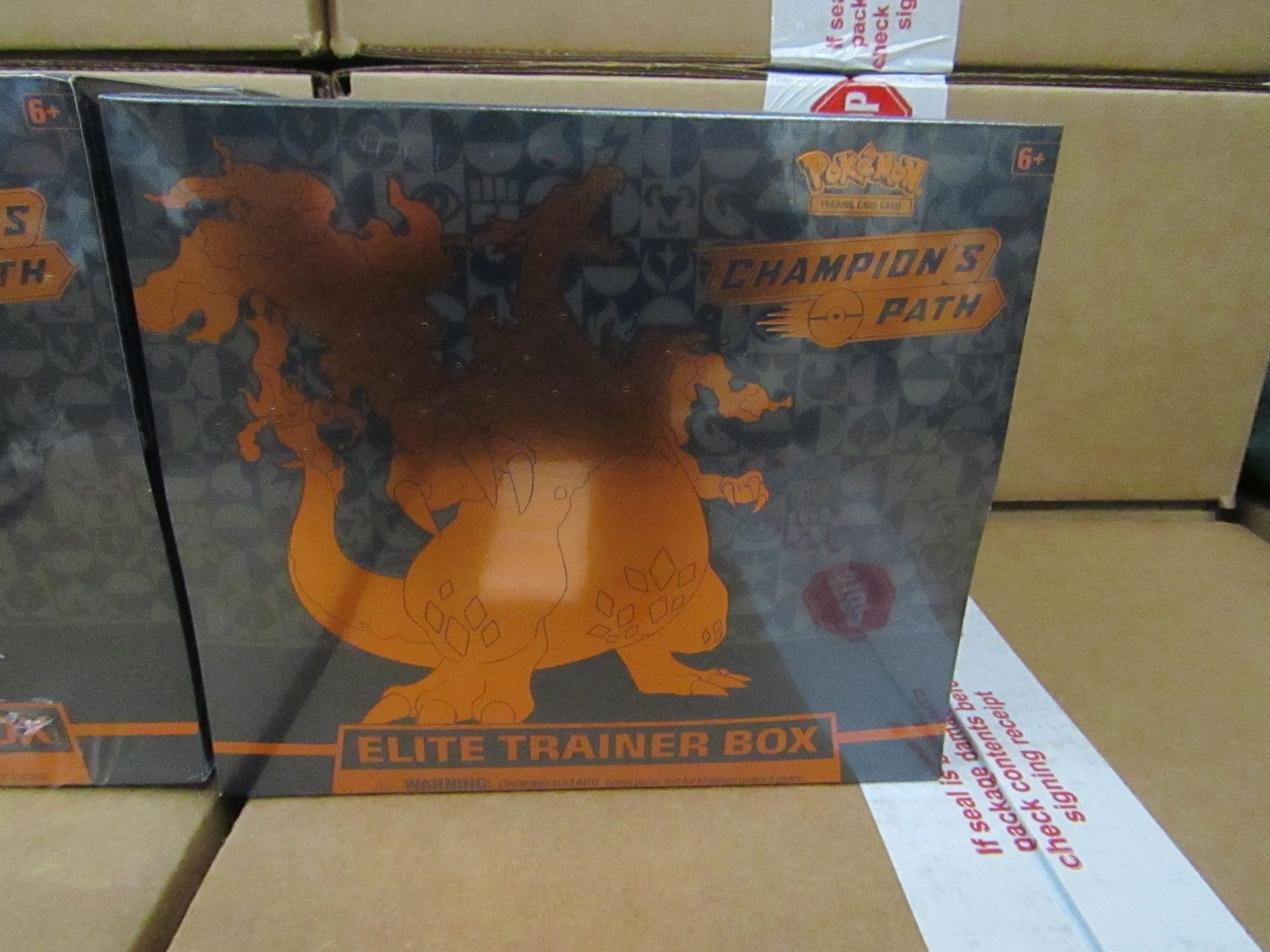 Pokemon - Champion's Path - Elite Trainer Box - New & Packaged. RRP £69.99.