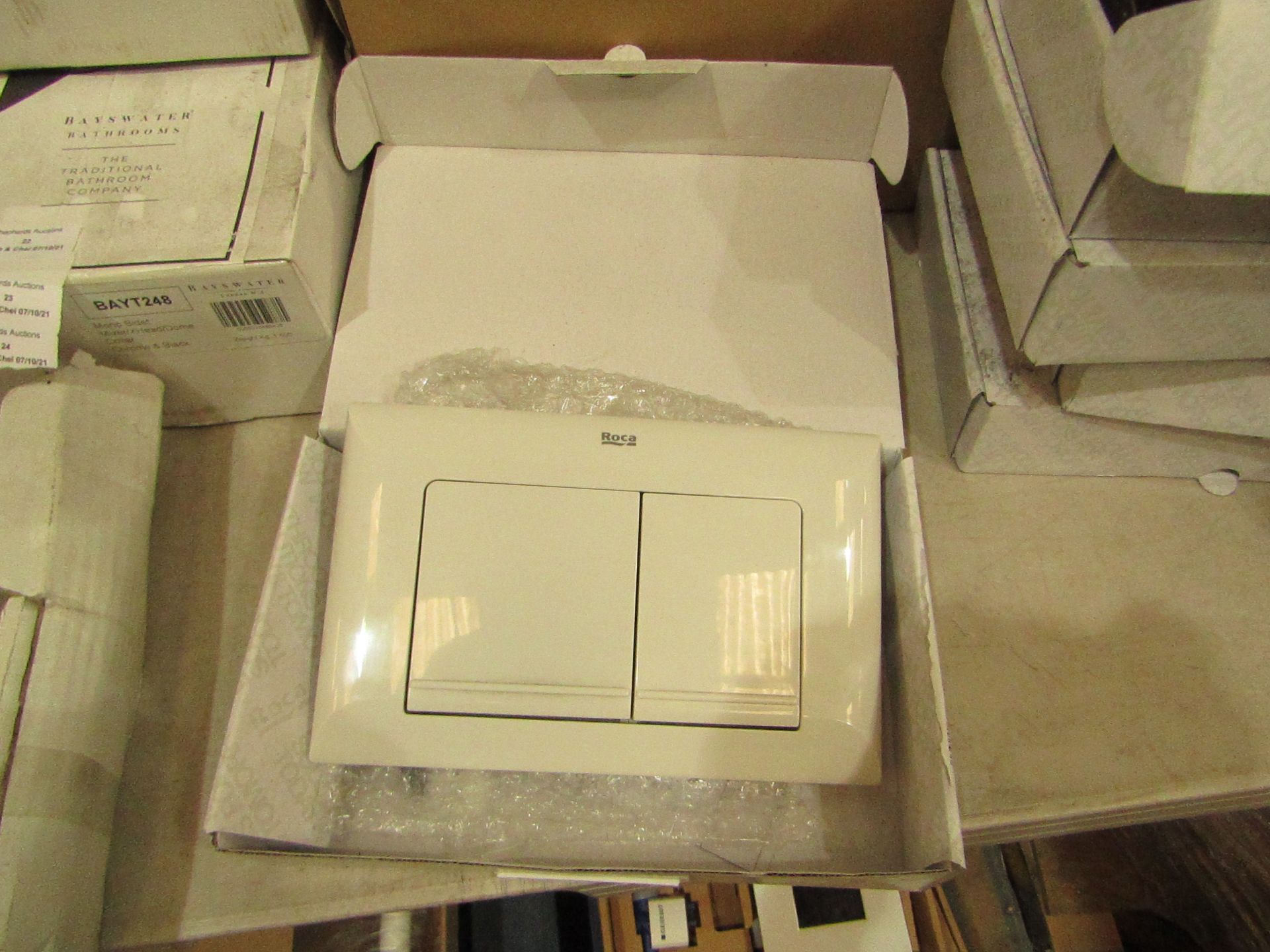 Roca L1 white flush plate, new and boxed