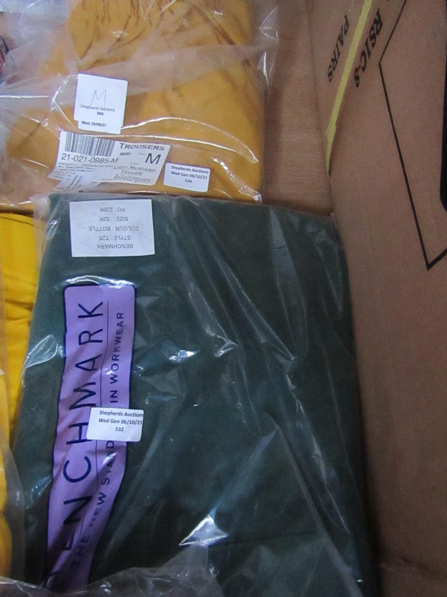 Benchmark - Bottle Green Work Trousers - Size 32R - Unused & Packaged.