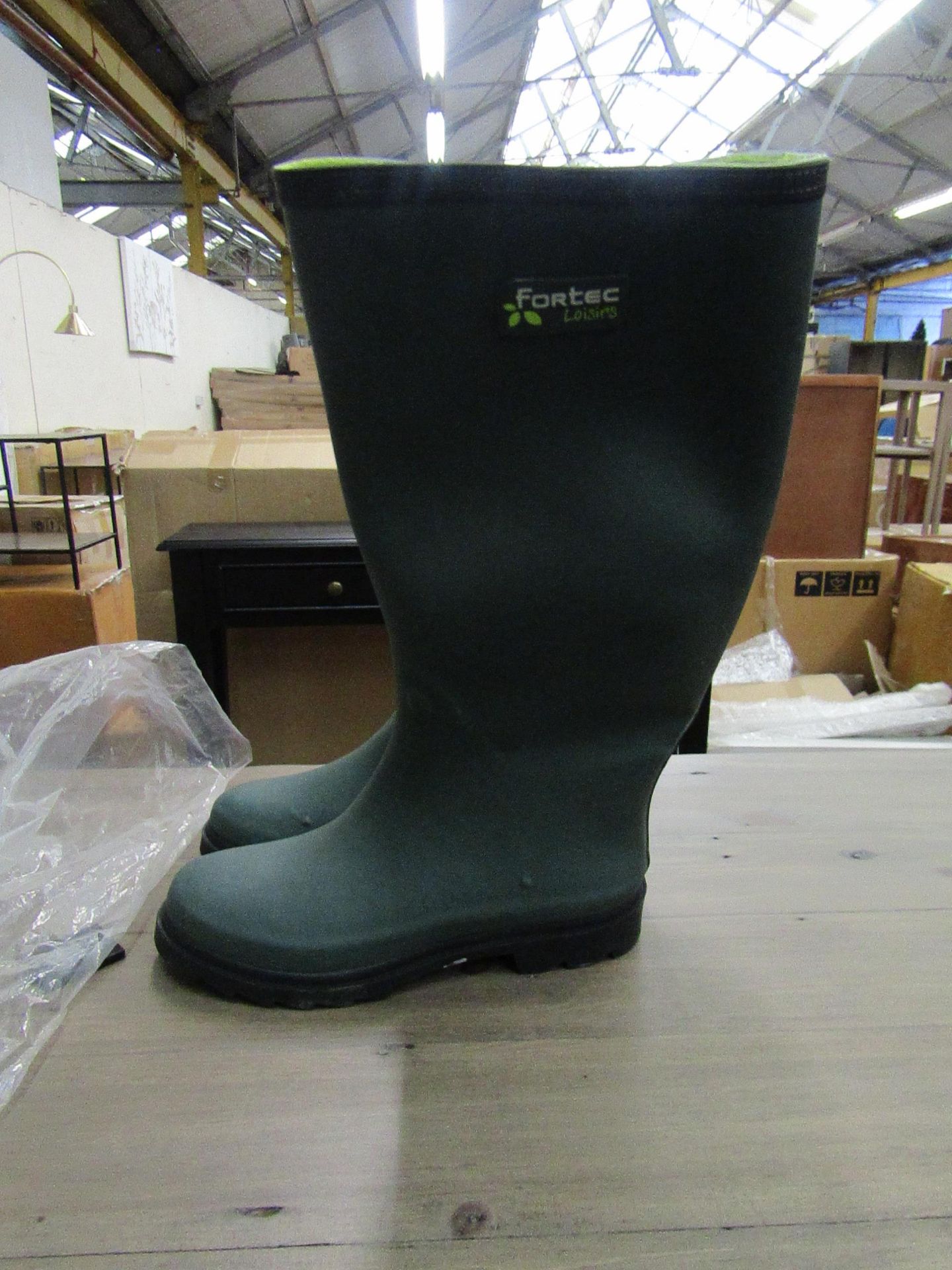 1X PAIR OF FORTEC WELLINGTON BOOTS - SIZE 5 - LOOK TO BE UNUSED