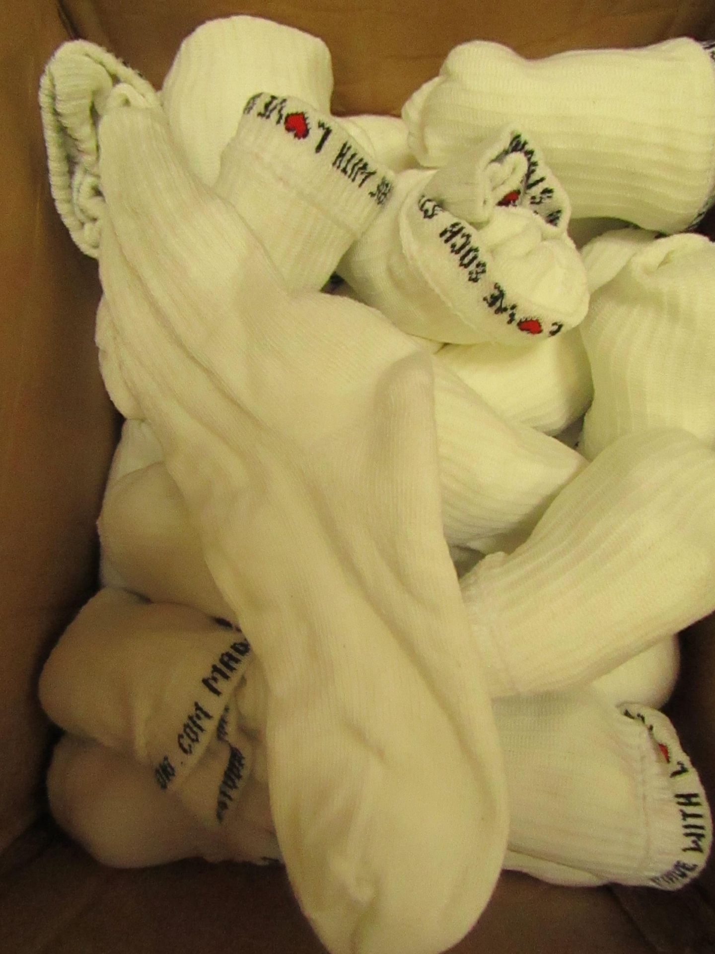 8 X Pairs of White Sports Socks Approx Size 6-8 Look Unworn No Packaging