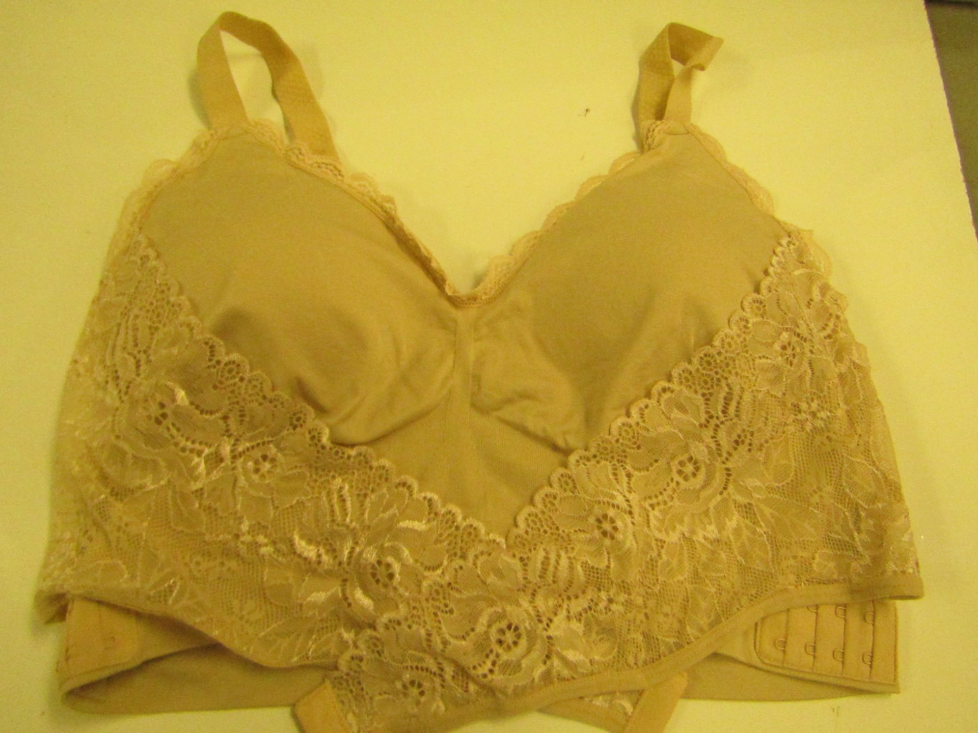 Caramia Bra Padded Size 2X Nude New In Packaging