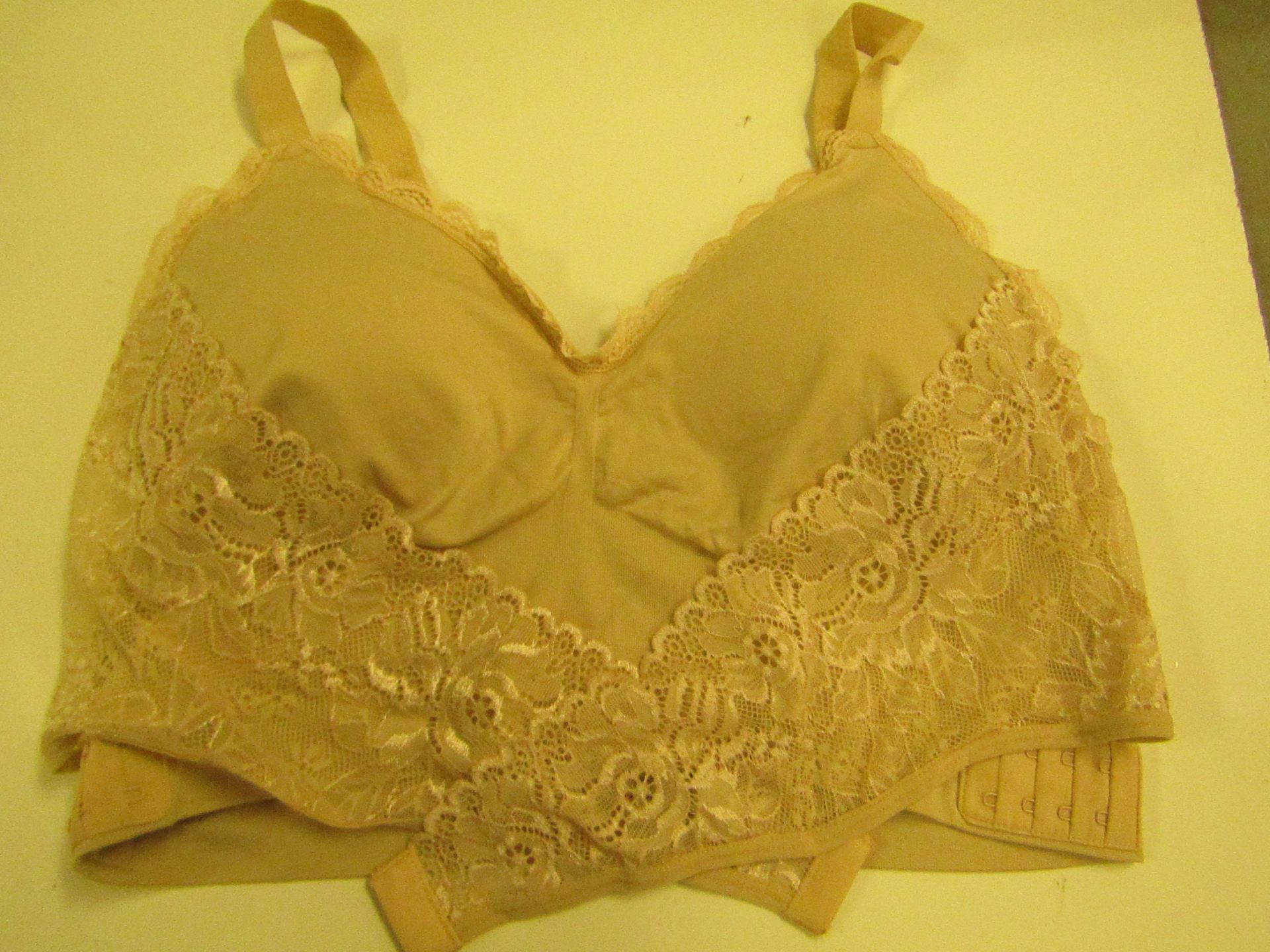 Caramia Bra Padded Size 3X Nude New In Packaging