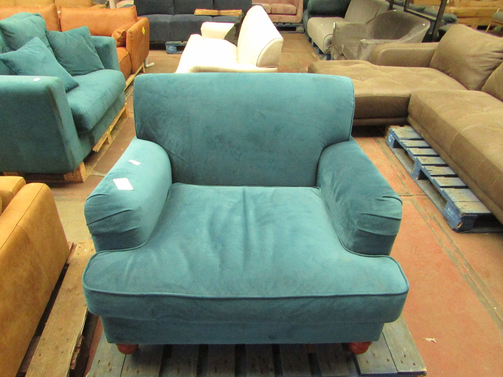 1 x Made.com Orson Small Armchair Velvet Seafoam Blue RRP £349 SKU MAD-CHAORS189BLU-UK TOTAL RRP £