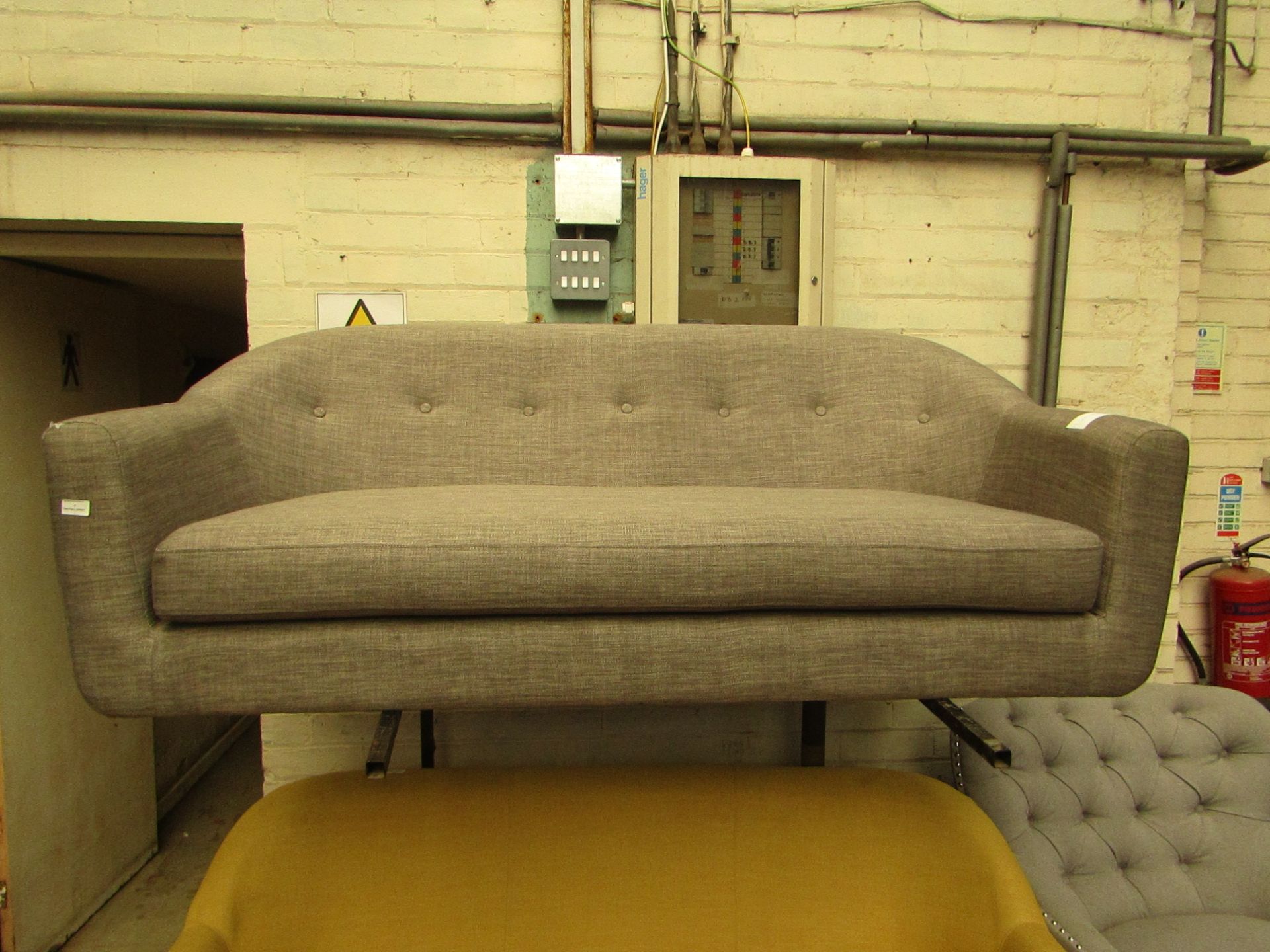 | 1X | MADE.COM TUBBY SOFA | NO MAJOR DAMAGE (PLEASE NOTE, THIS DOES NOT PROVIDE ANY WARRANTY OR