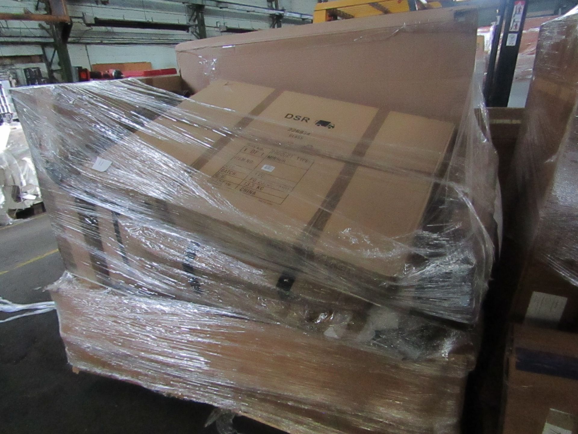 | 1X | PALLET OF FAULTY / MISSING PARTS / DAMAGED CUSTOMER RETURNS COX COX STOCK UNMANIFESTED |