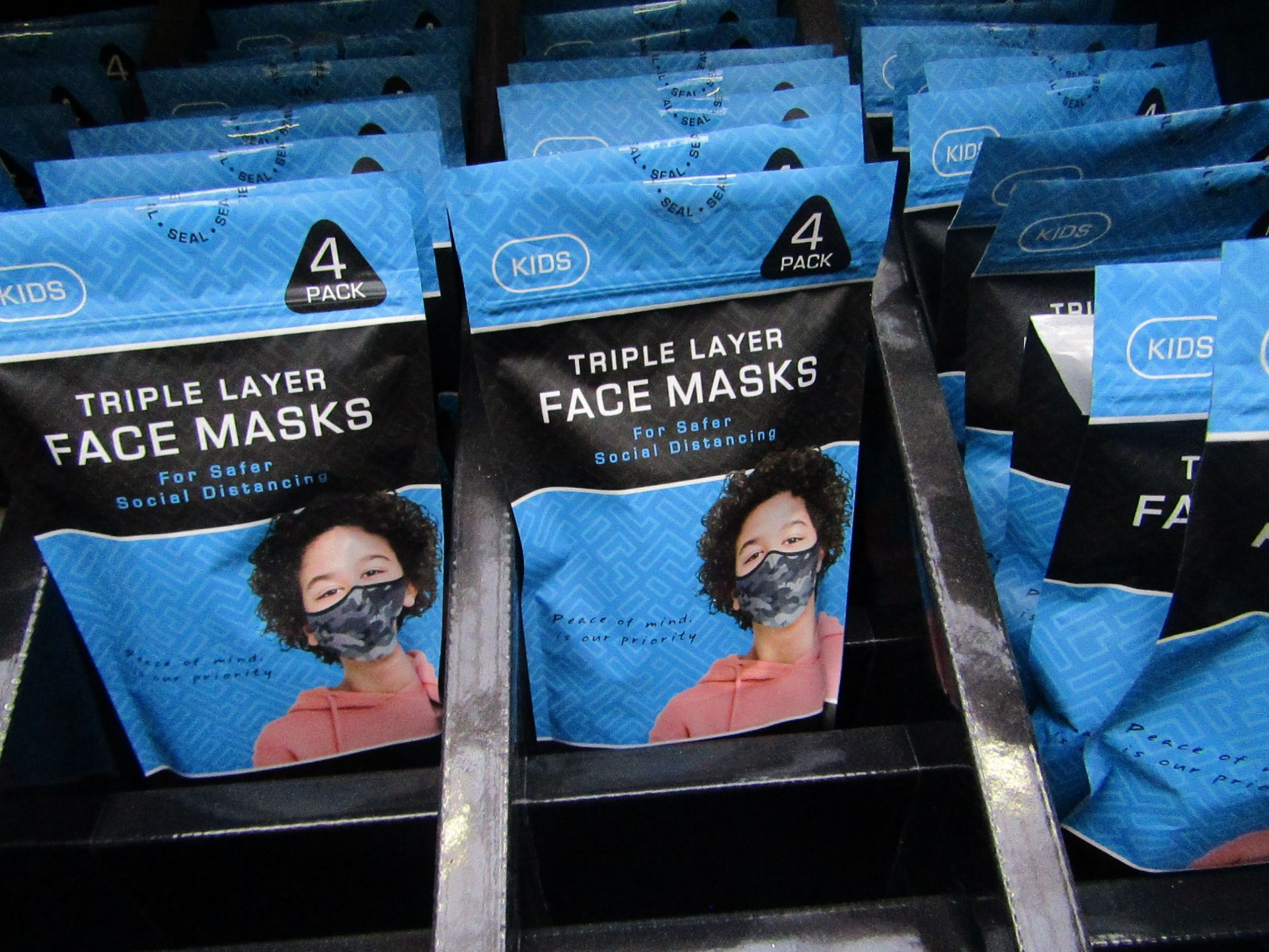 5 x packs of 4 - triple layer face mask - new & packaged.