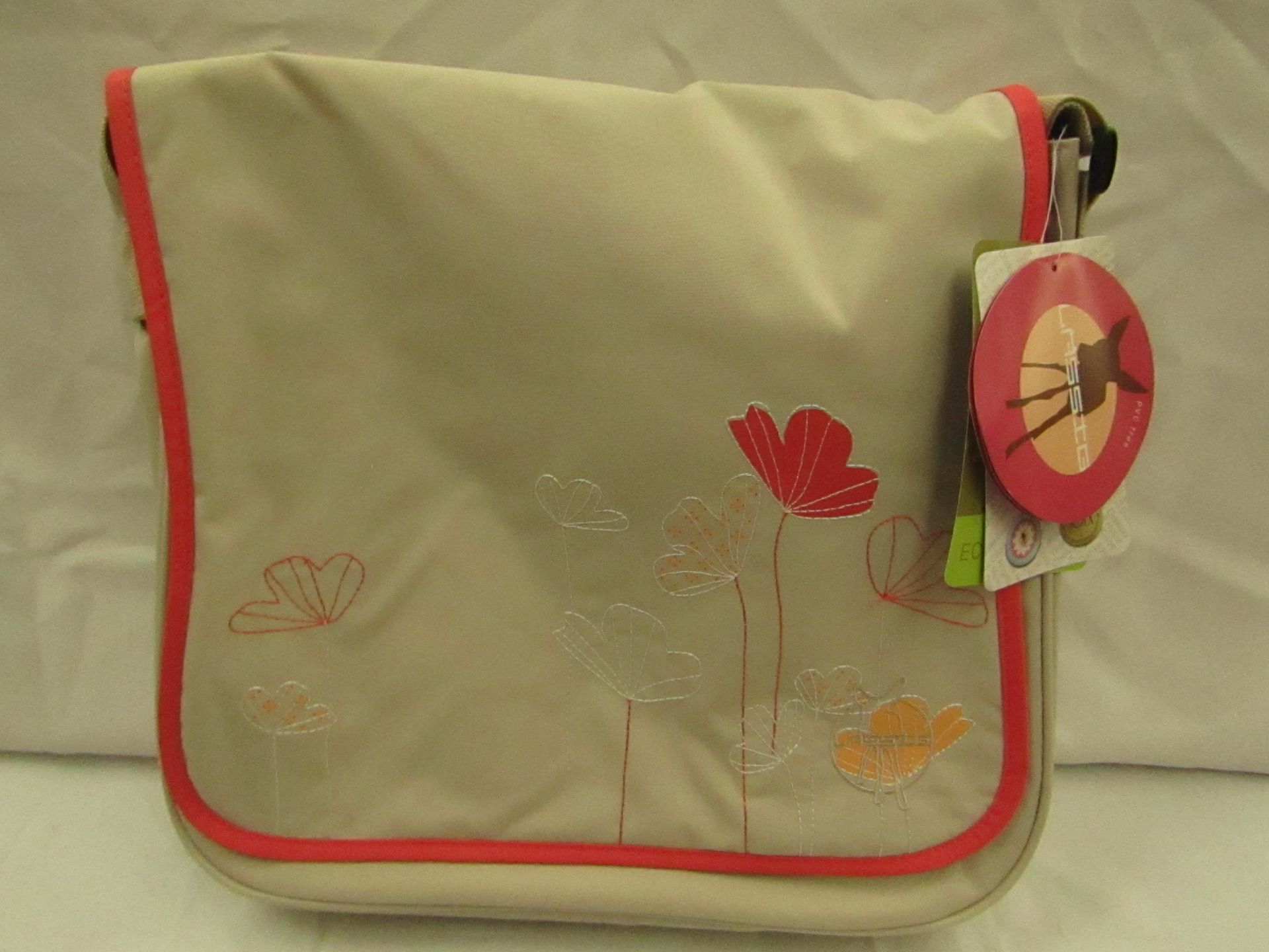 Lassig - Womens Basic Messenger Bag - New With Original Tags & Packaged.