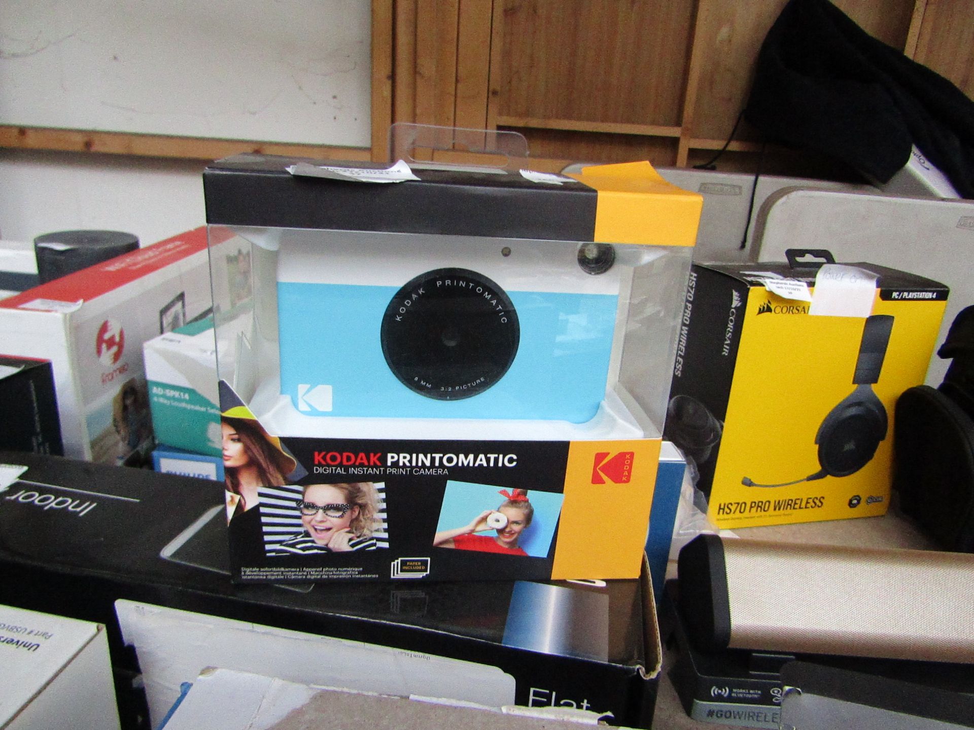 Kodak Printomatic Instant Print Camera - Unchecked & Boxed - RRP £65