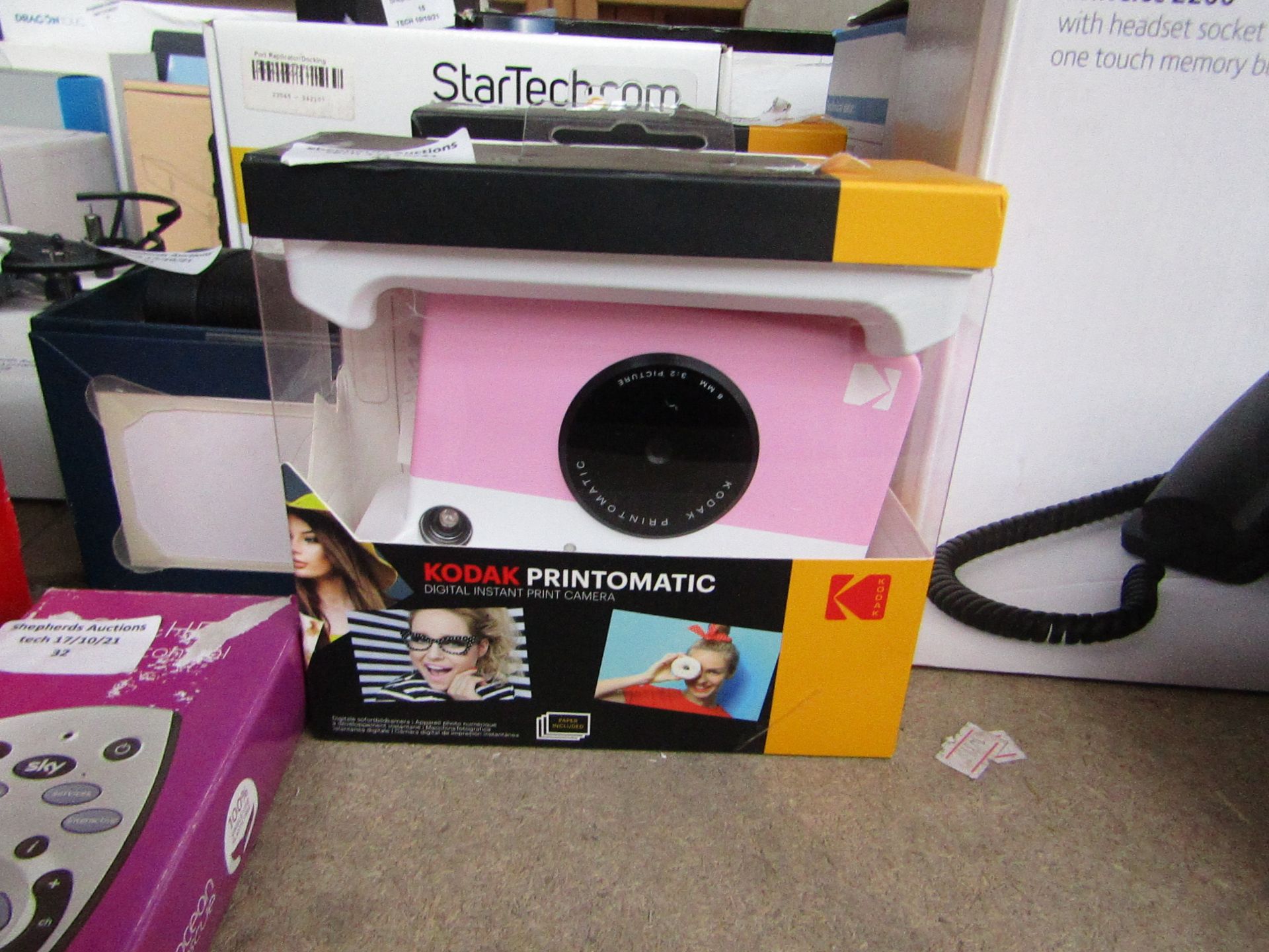 Kodak Printomatic Instant Print Camera - Unchecked & Boxed - RRP £65