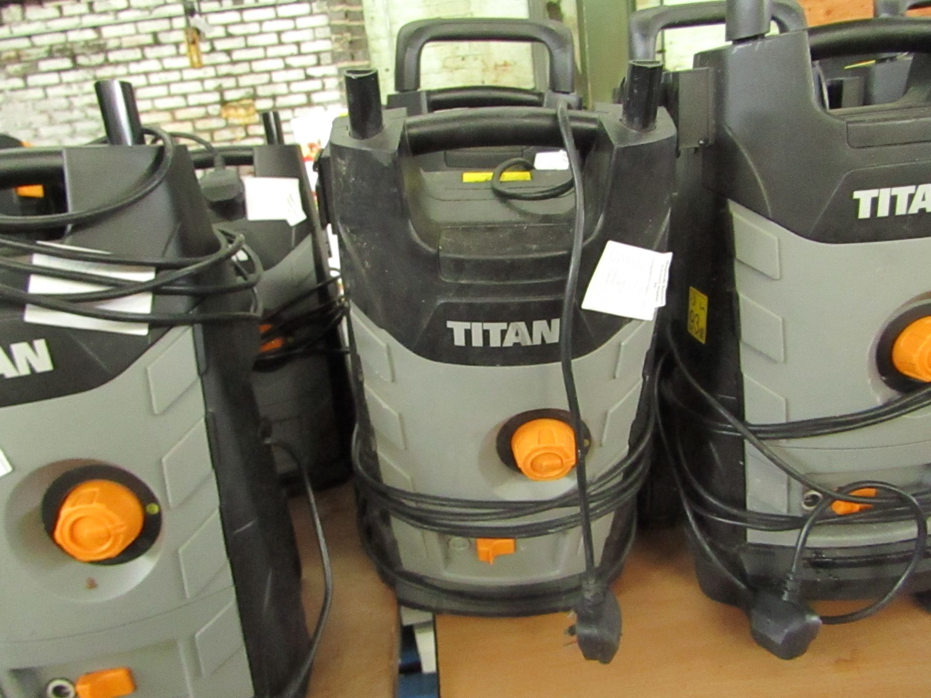 Titan - 1800w High Pressure Washer - TTB1800PRW - Unable To Test Item Due To Damaged Plug - Please