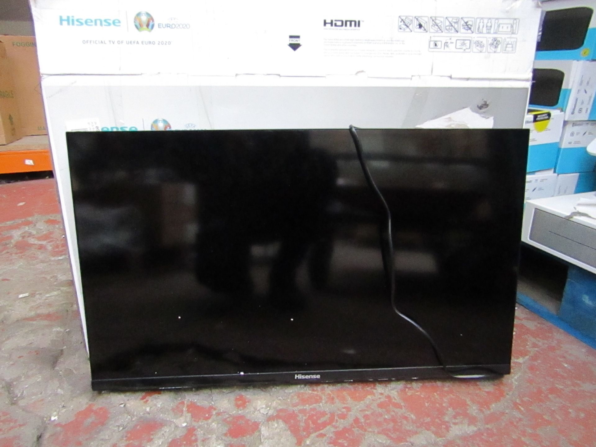 1x 32" Hisense a5 Series Smart TV, Powers On But Has A Smashed Screen & No Remote Or Stand. Comes