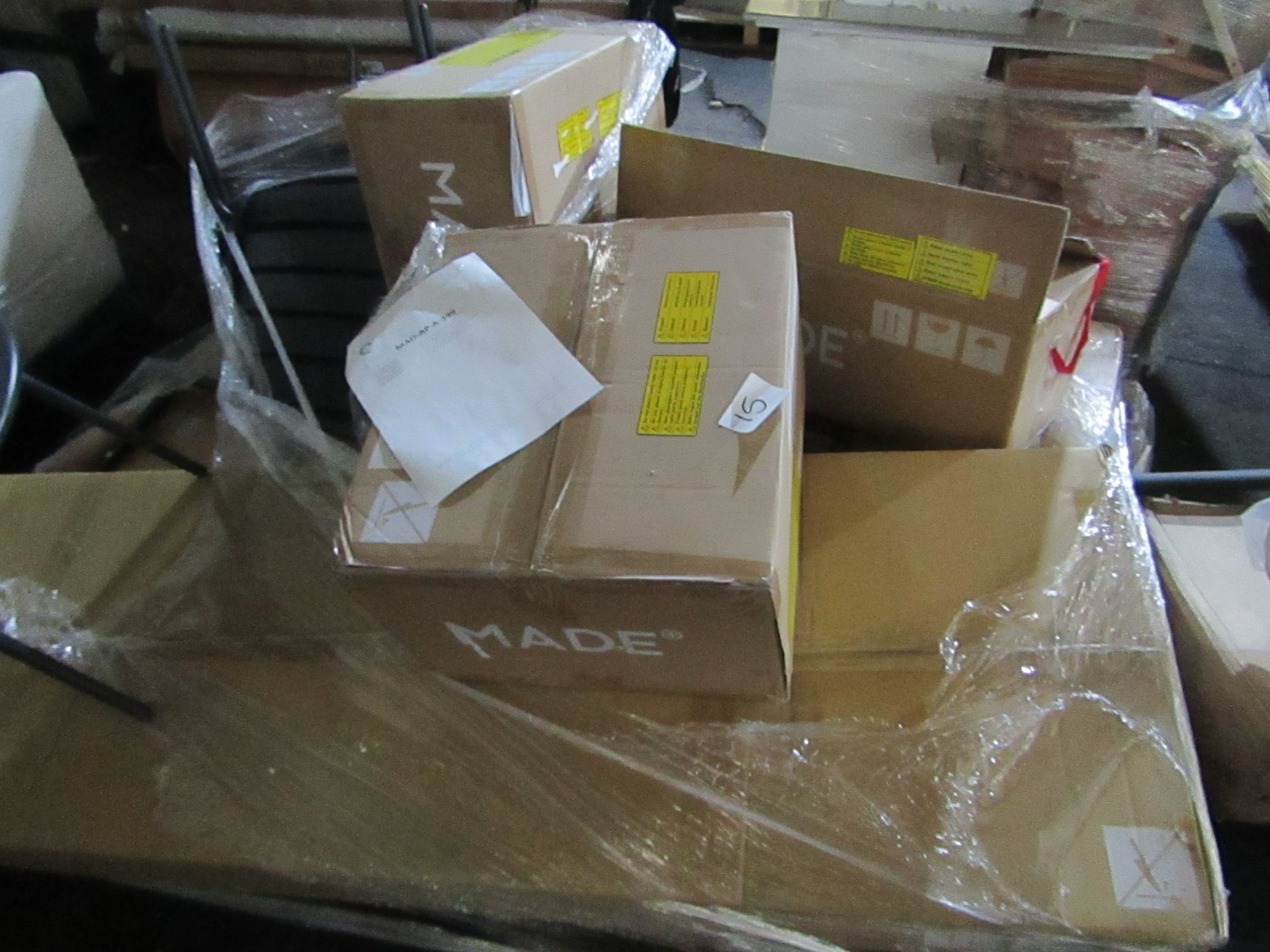 Mixed pallet of Made.com customer returns to include 5 items of stock with a total RRP of