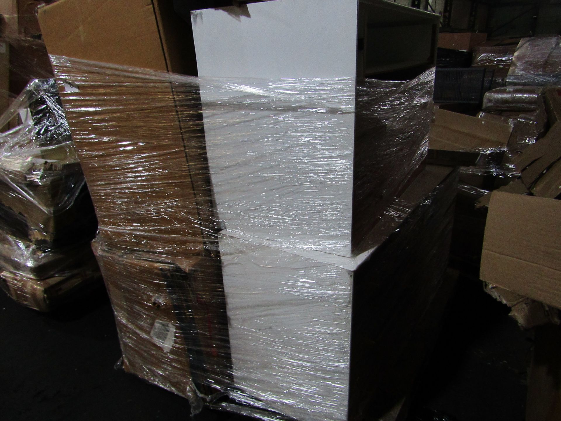 | 1X | PALLET OF FAULTY / MISSING PARTS / DAMAGED CUSTOMER RETURNS SWOON STOCK UNMANIFESTED | PALLET