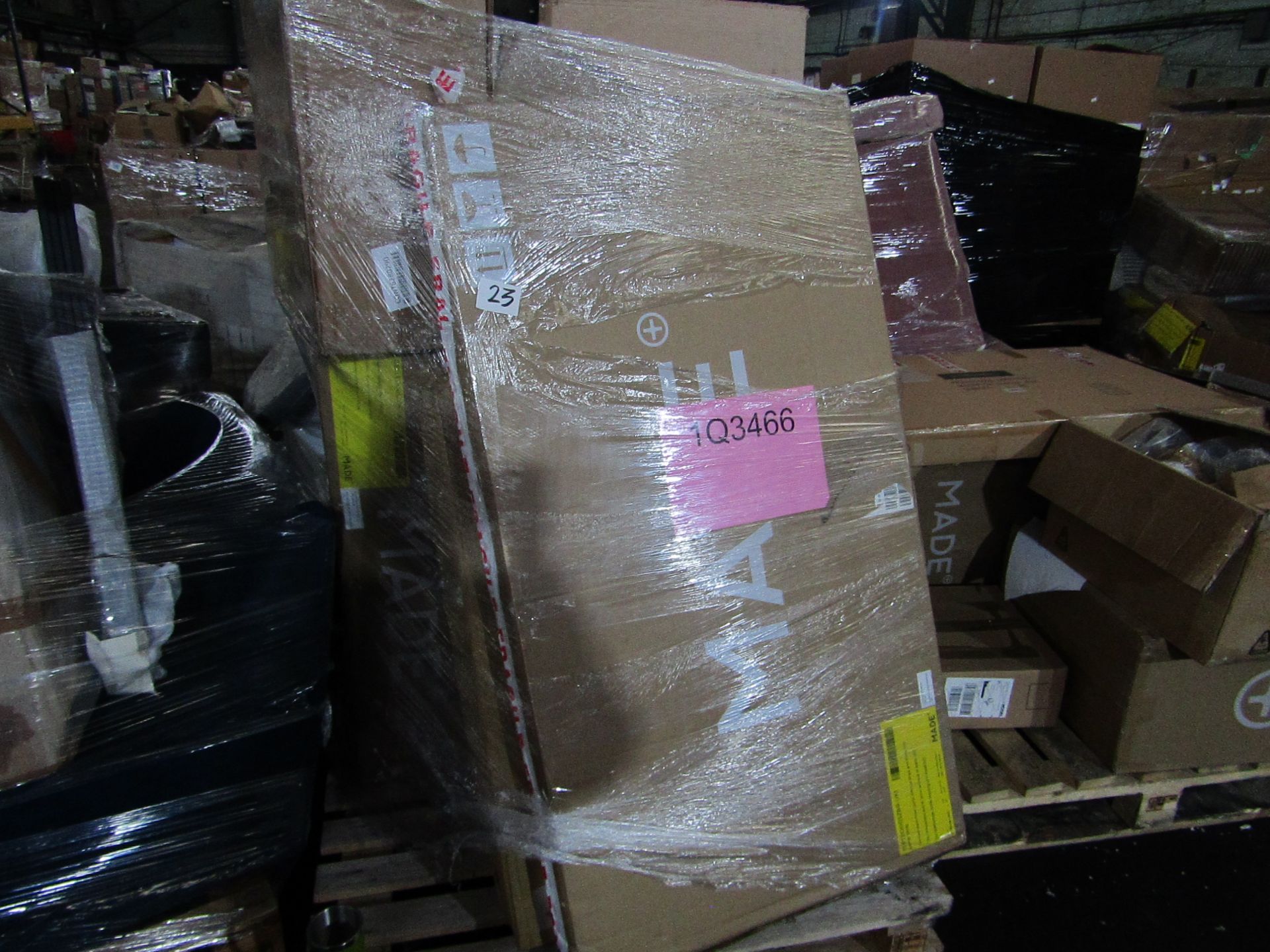 Mixed pallet of Made.com customer returns to include 11 items of stock with a total RRP of