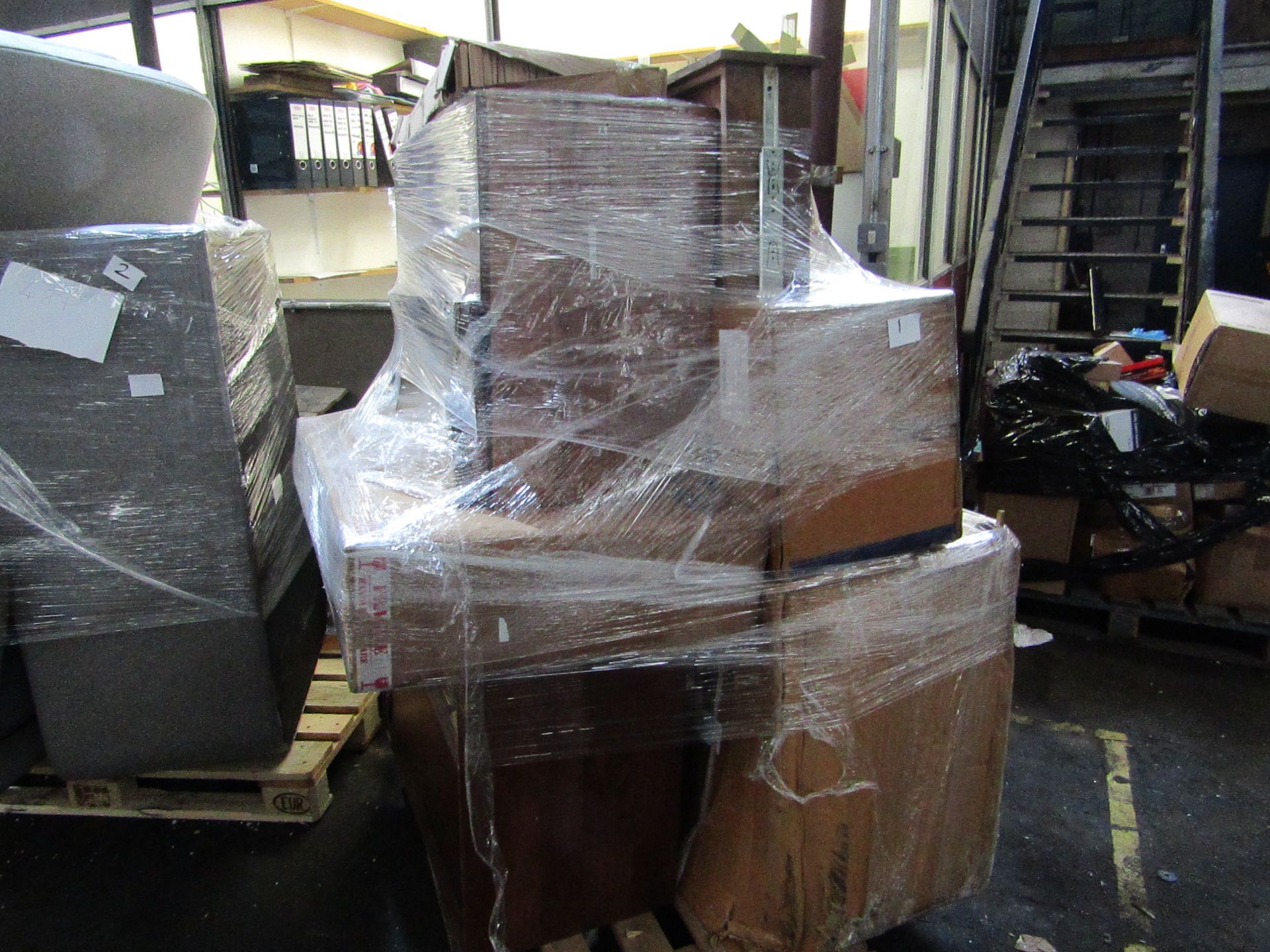 | 1X | PALLET OF FAULTY / MISSING PARTS / DAMAGED CUSTOMER RETURNS SWOON STOCK UNMANIFESTED | PALLET