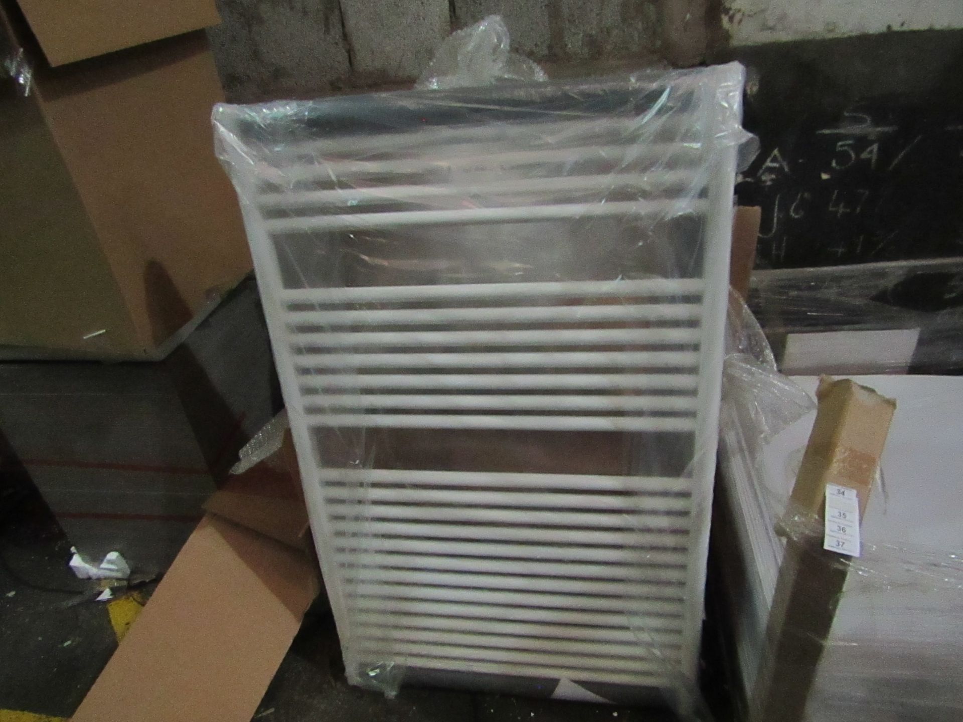 Tissino - Towel Rail - White - 1212mm X 750mm - New & Boxed.