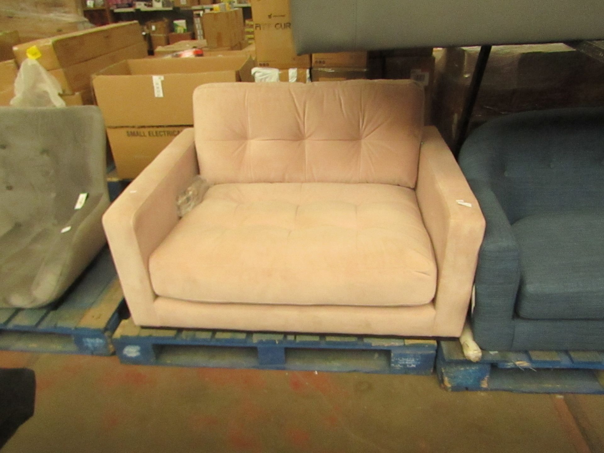 | 1X | SWOON PINK VELVET SMALL LOVE SEAT | (PLEASE NOTE, THIS DOES NOT PROVIDE ANY WARRANTY OR