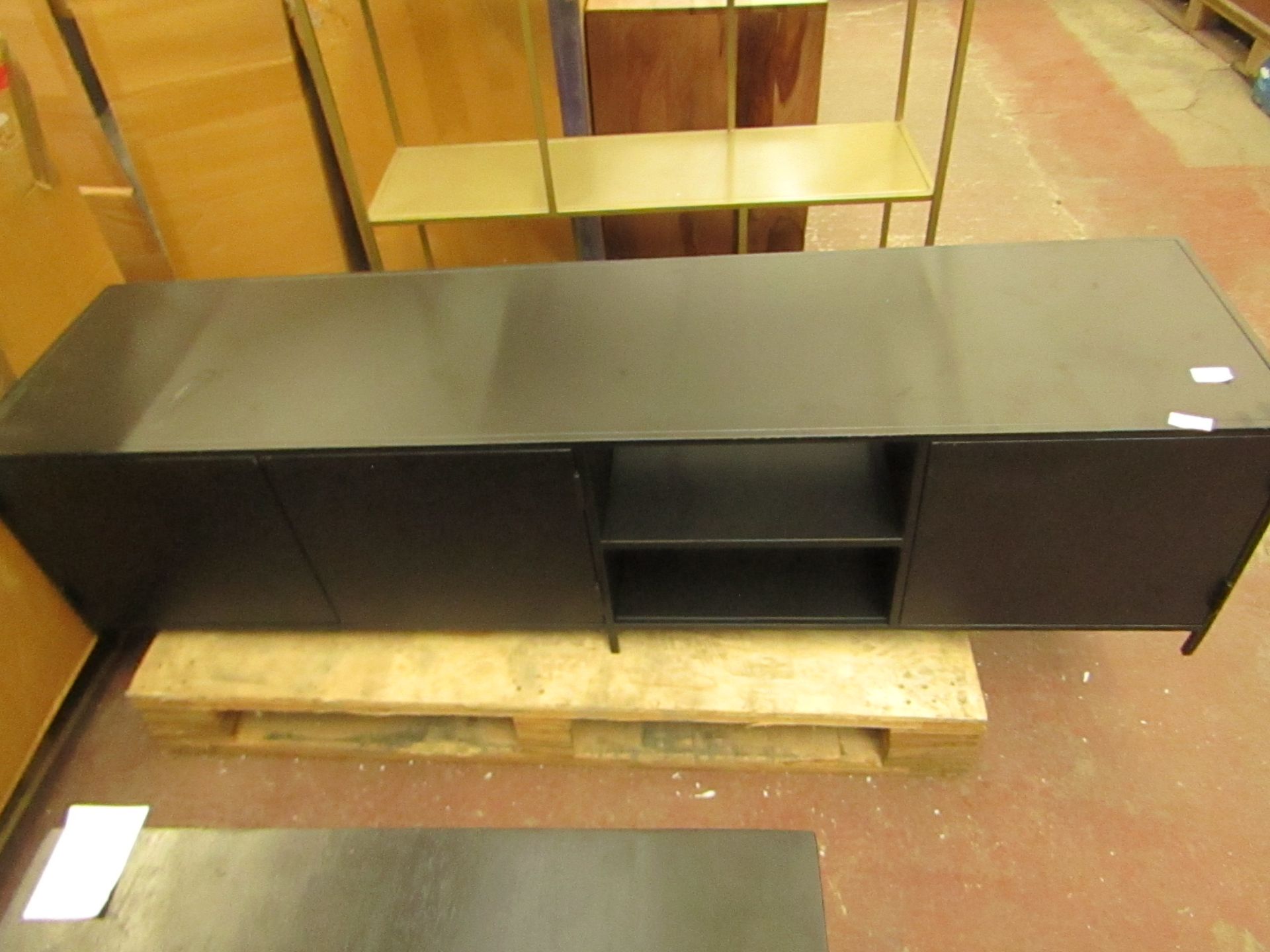 | 1X | COX AND COX IRON TV STAND | HAS MARKS AND SCUFFS | RRP £349 |
