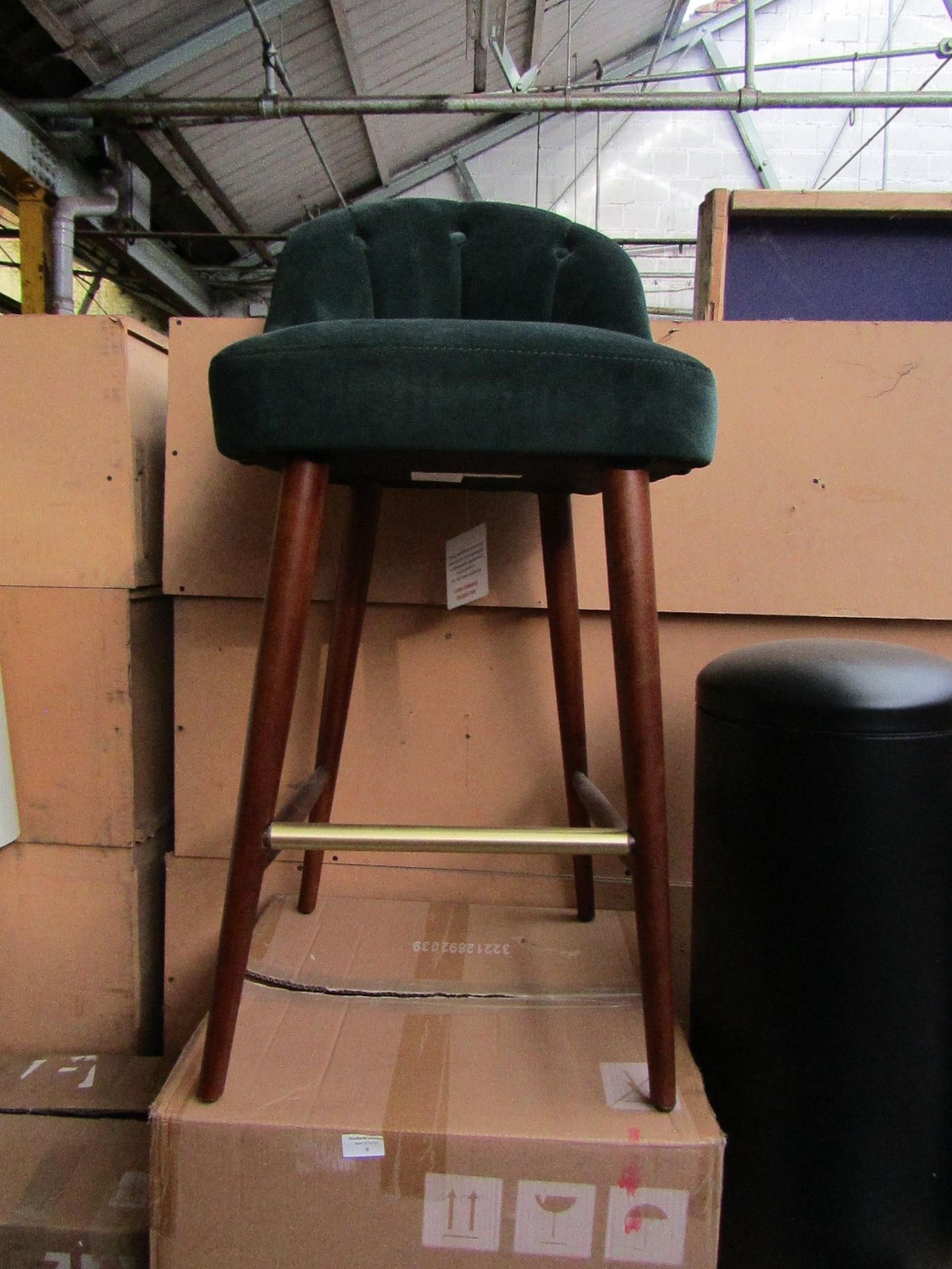 | 1X | MADE.COM MARGOT BAR STOOL, PINE GREEN VELVET | NO VISIBLE MAJOR DAMAGE PRESENT & BOXED |