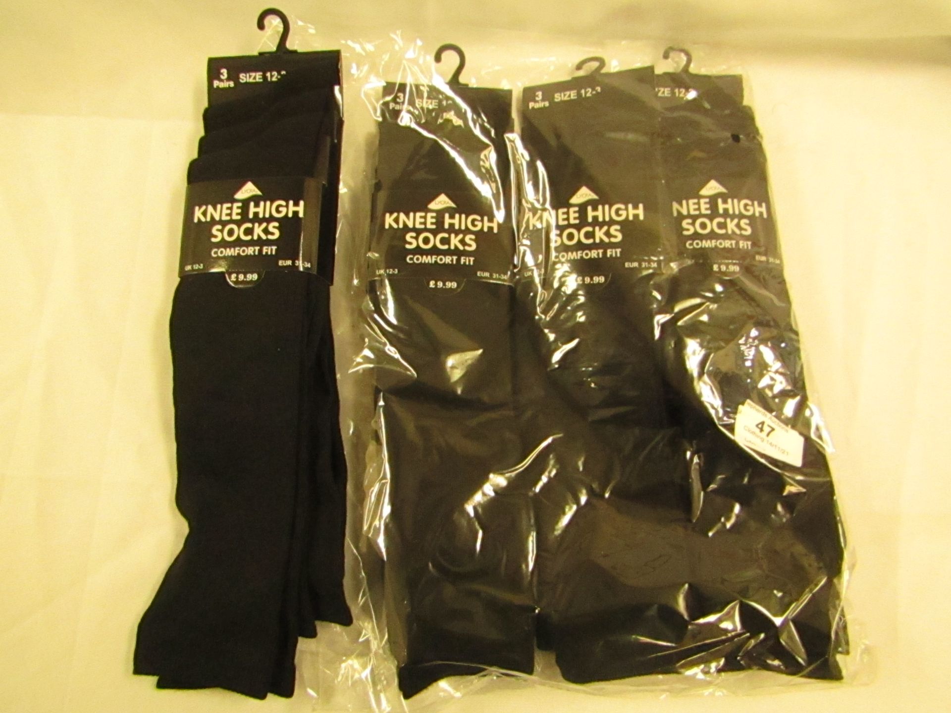 12 X Pairs of Girls Knee High Socks Black Size 12-3 New & Packaged