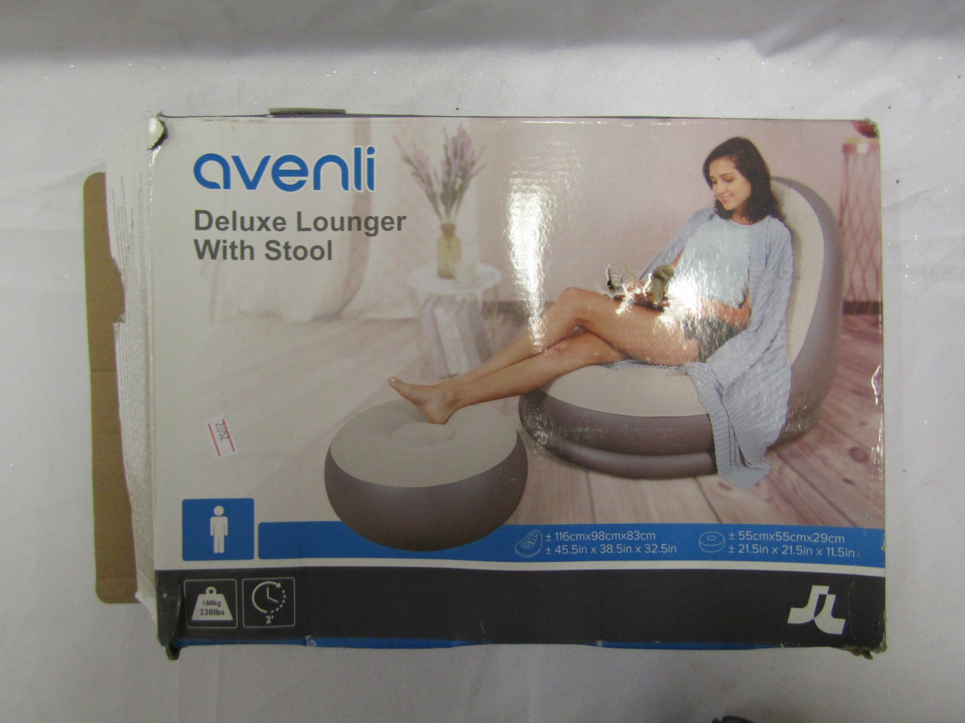 1 x Avenli Deluxe Lounger with Stool packaged unchecked