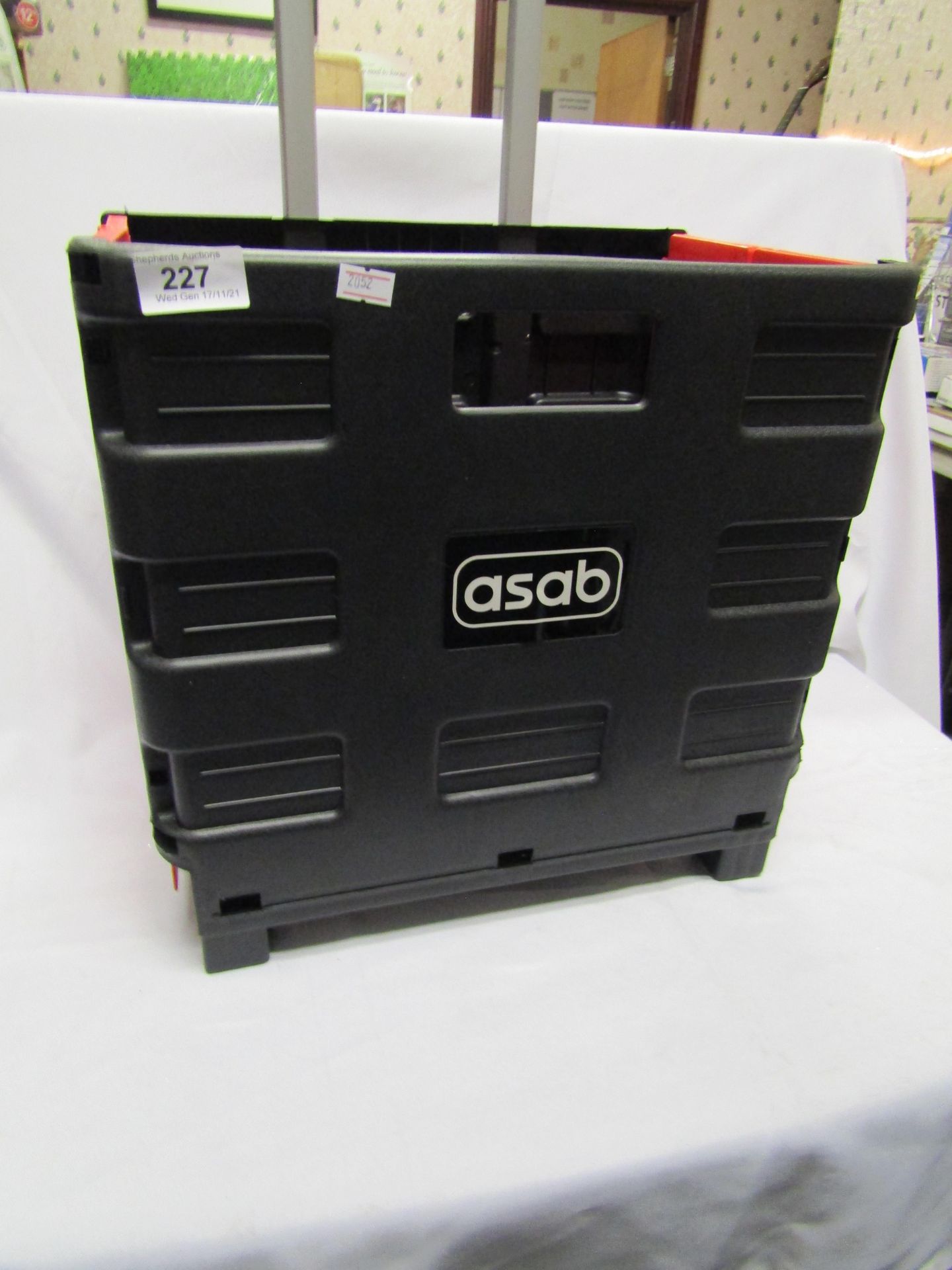 1 x Asab Folding Trolley boxed no visible signs of damage