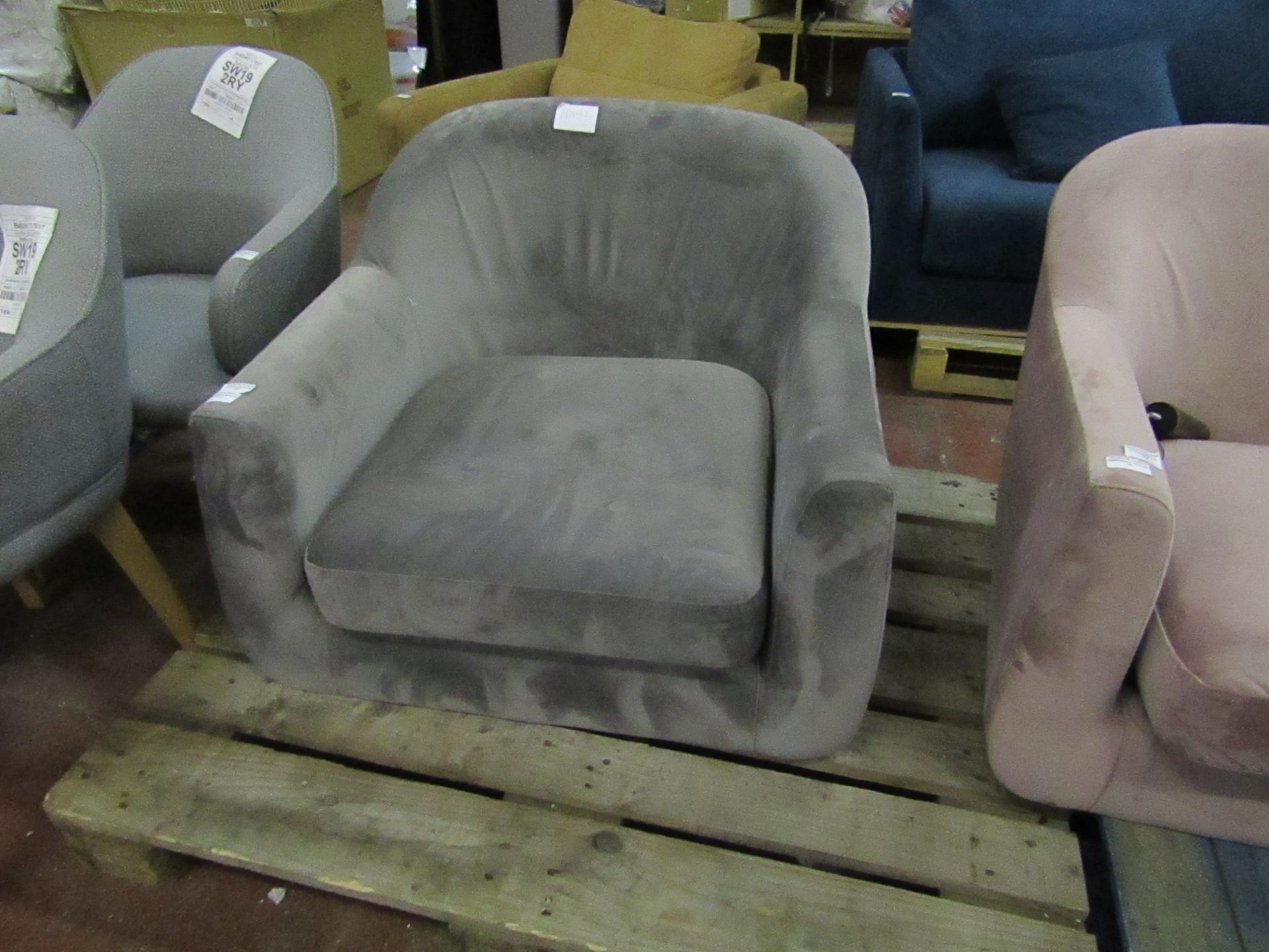 | 1X | MADE.COM VELVET TUB CHAIR | GOOD CONDITION BUT NO LEGS | GREY | RRP £299 |