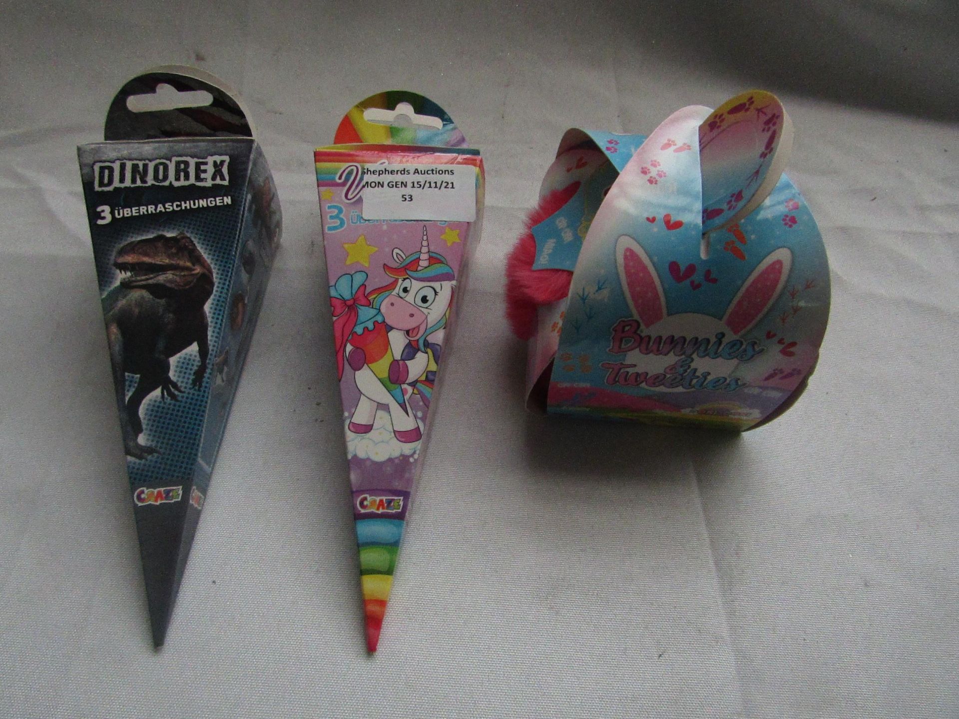 1x Craze - Dinosaur 3Pc Stationary Set - Unused & Boxed. 1x Craze - Unicorn 3Pc Statoinary Set -