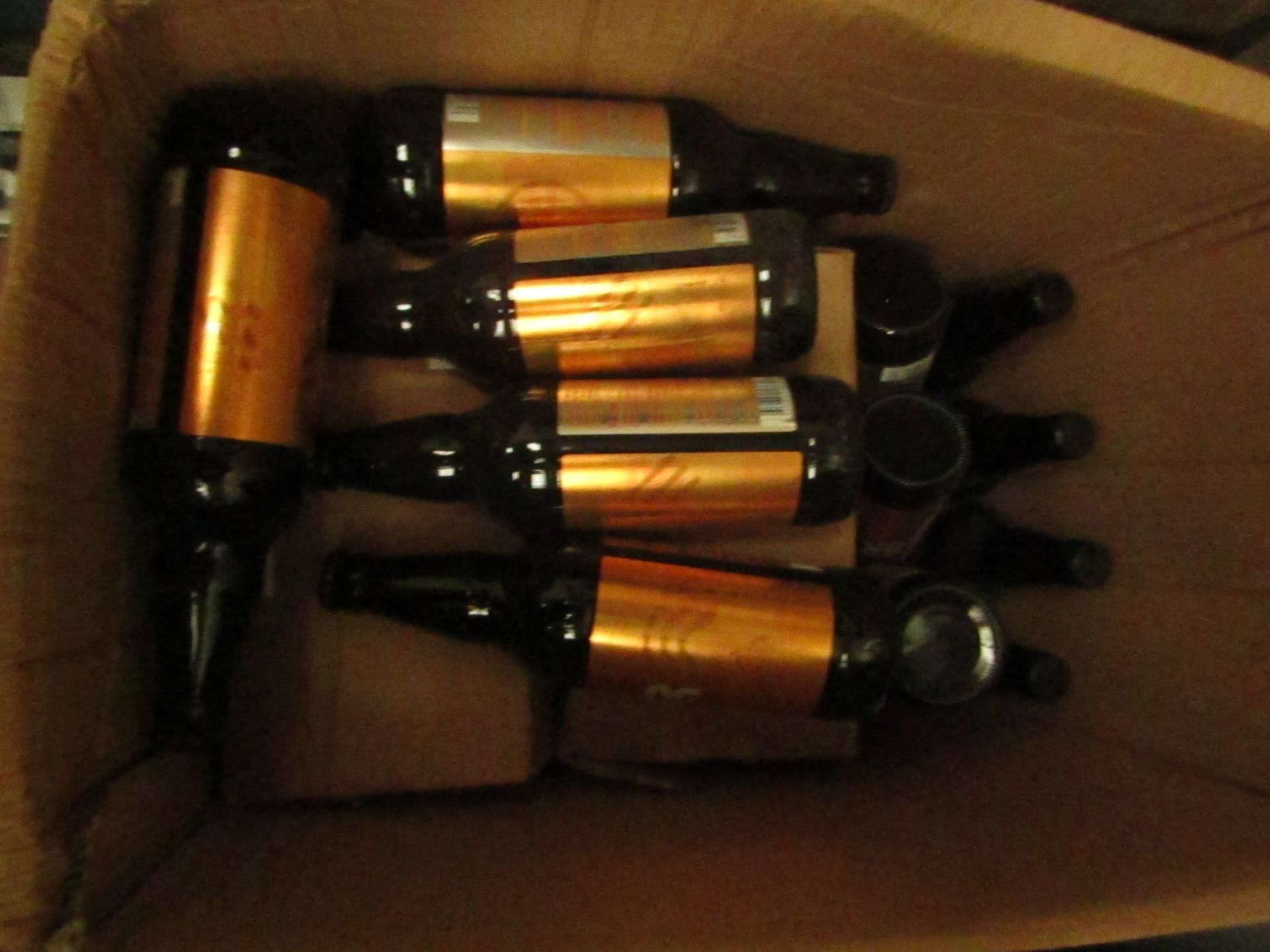 1x Box Containing Approx 29x Bottles Of - Eden River Brew Co - Aurum - Refreshingly Fruity Golden