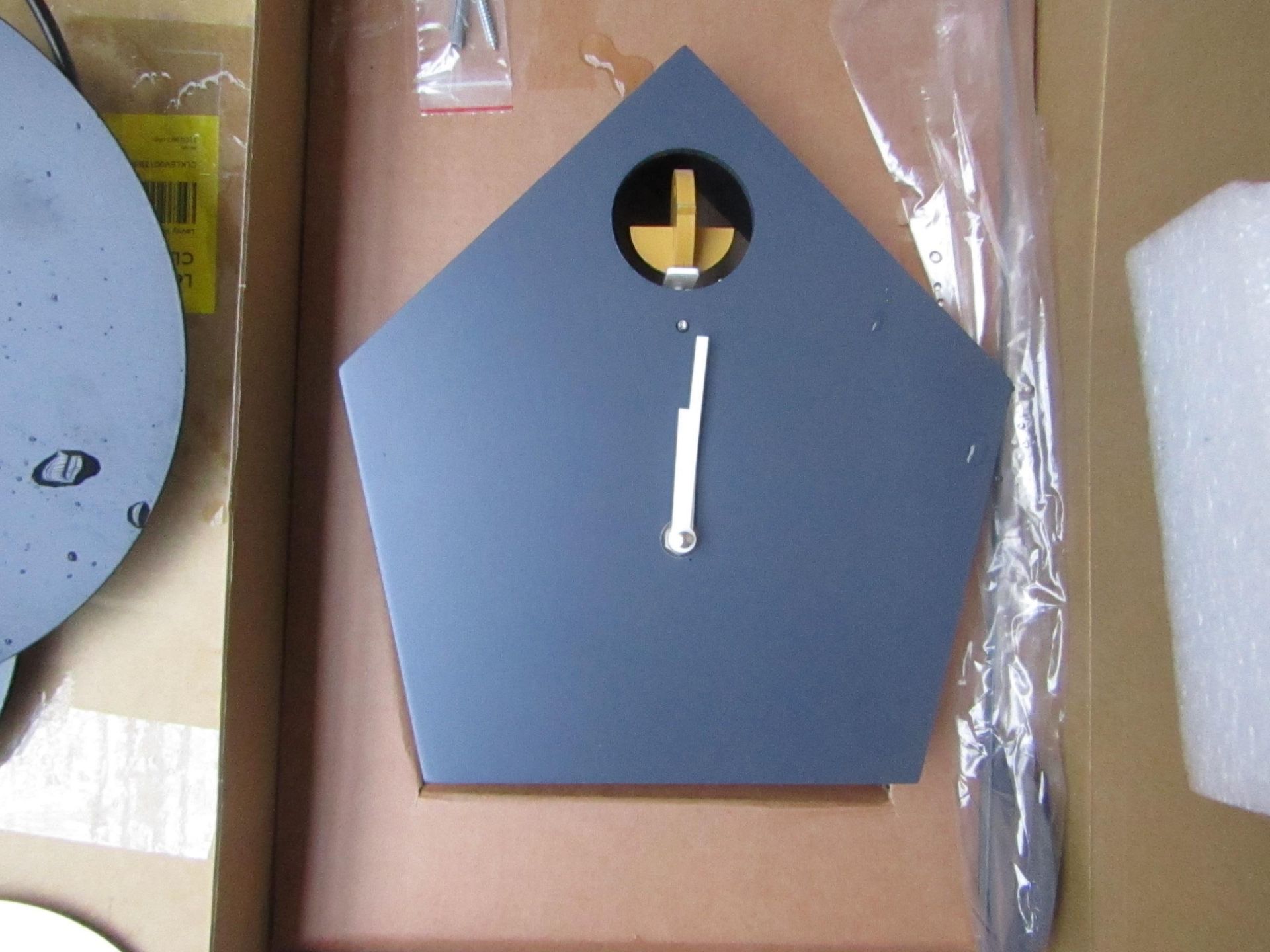 | 1X | MADE.COM LARK CUCKOO & PENDULUM WALL CLOCK | UNCHECKED & BOXED | RRP £90 | AP-A-772 |