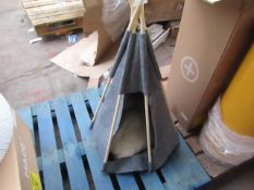 | 1X | MADE.COM TERRI PET TEPEE | GOOD CONDITION & UNBOXED | RRP £50 | AP-A-772 |