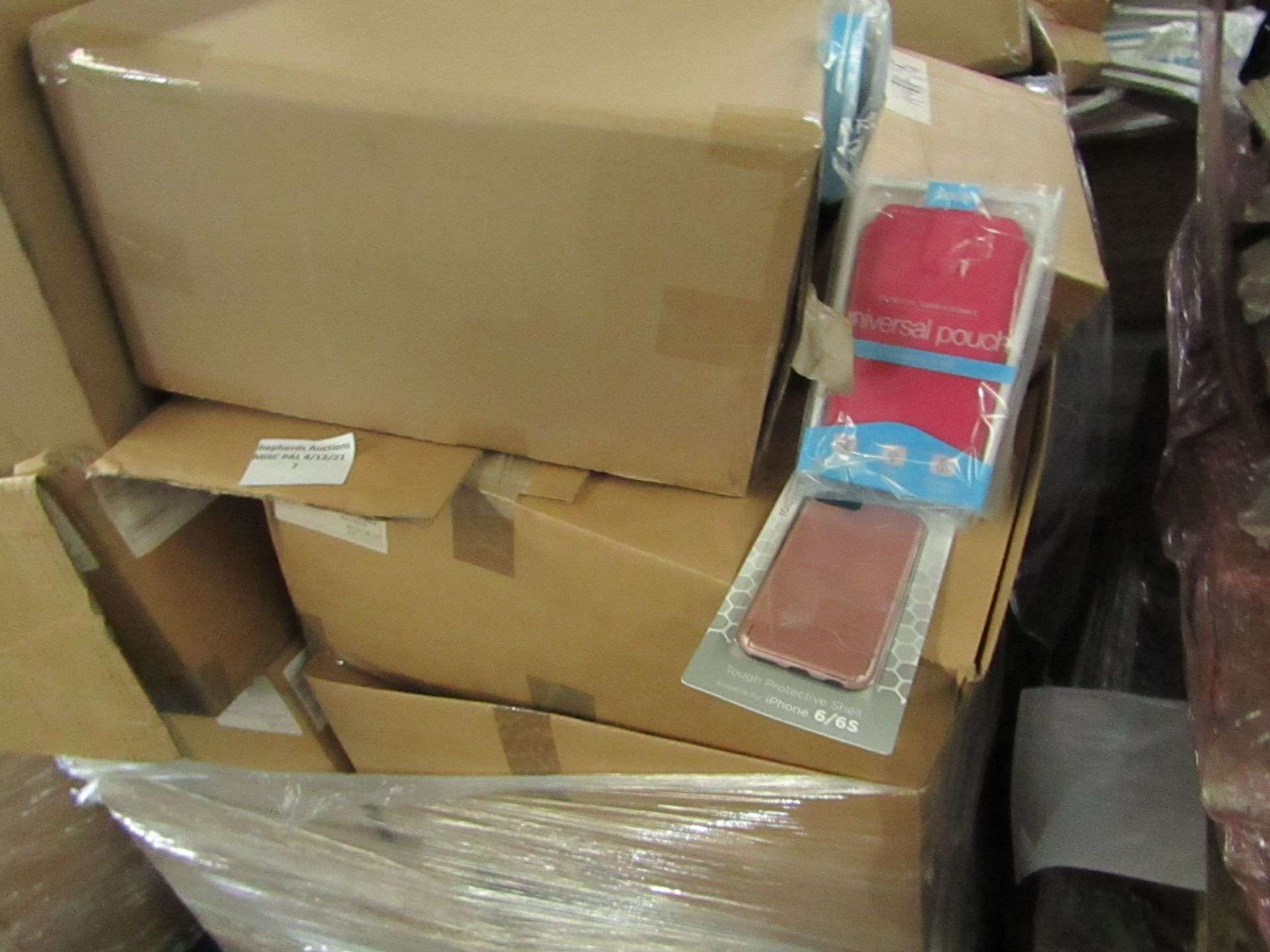 PALLET OF 100'S OF IPHONE 6 CASES AND UNIVERSAL POUCHES. ALL PACKAGED BUT UNCHECKED