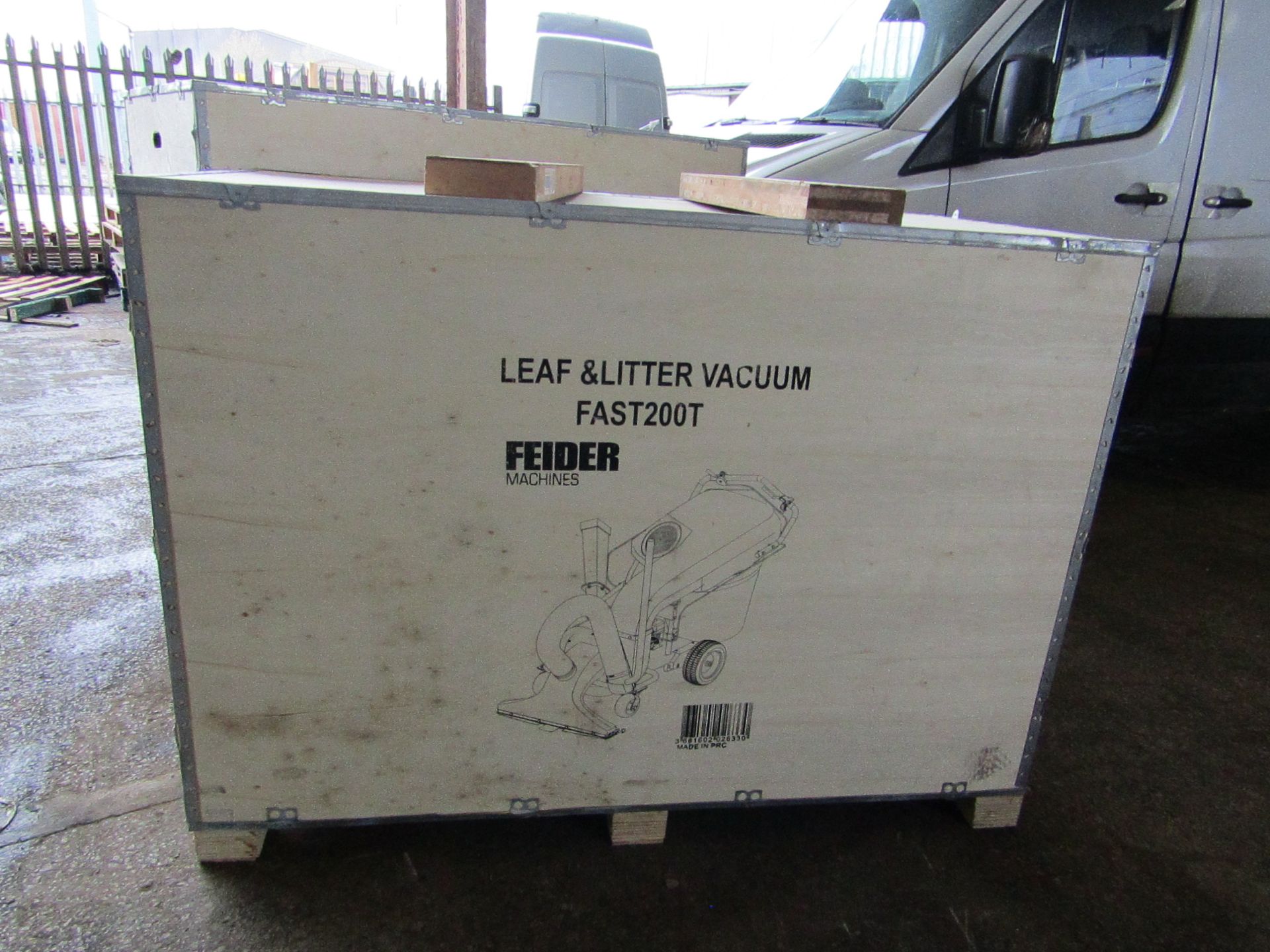 Feider FAST200T 2 Speed IndustrialDuty leaf and Litter Vacuum for Hard surface, RRP £1799 see link - Image 7 of 10