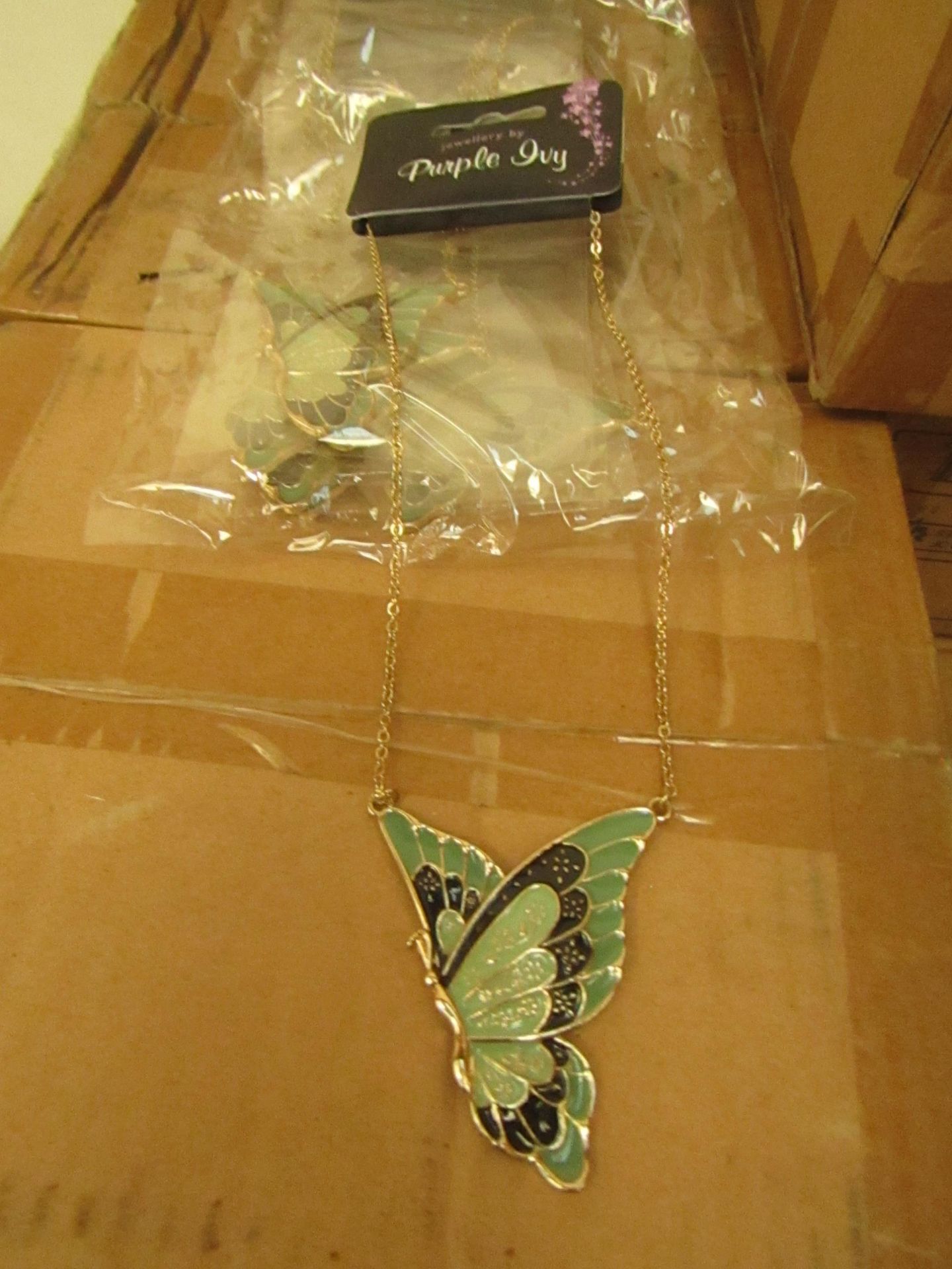 1x Box Of 24 Butterfly Necklace's - New & Boxed.