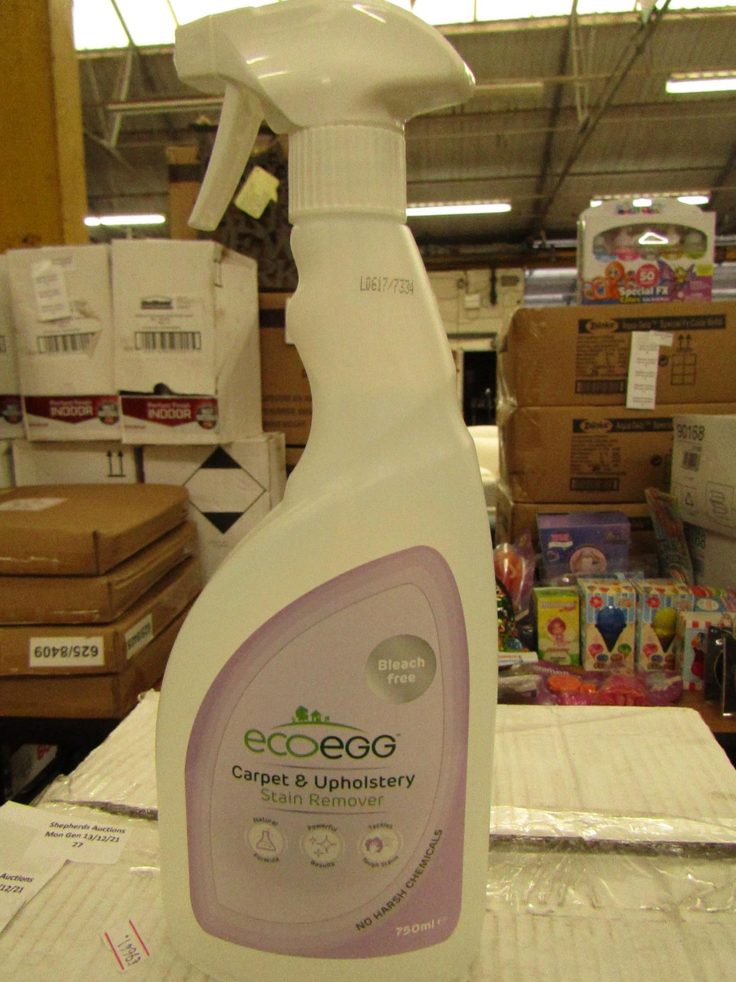 1x Box Containing : Eco Egg - Carpet & Upholstery Stain Remover ( 10x 750ml ) - Unused & Boxed.