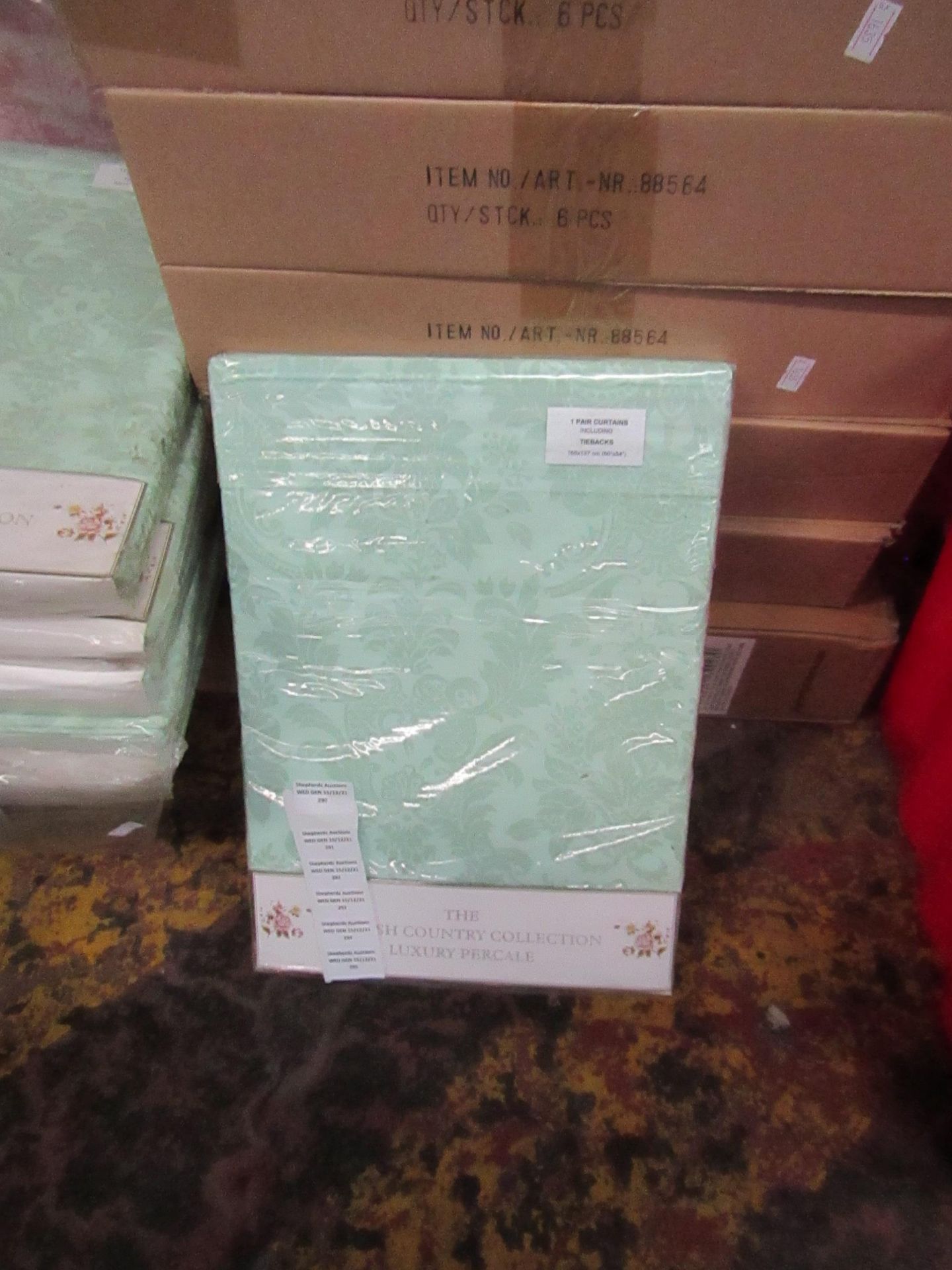 | 1X | THE ENGLISH COMPANY COLLECTION LUXURY PERCALE GREEN | UNCHECKED & PACKAGED |