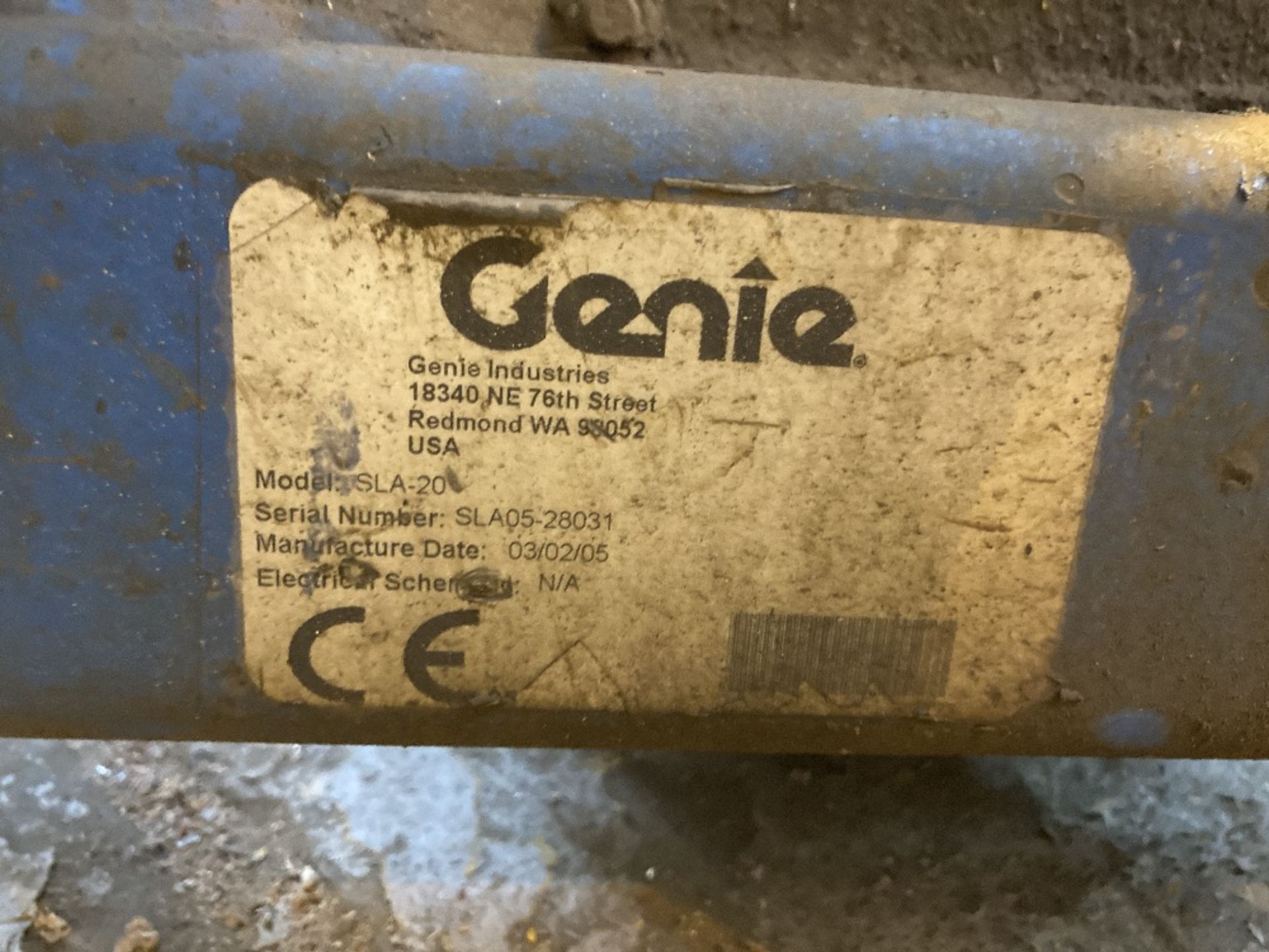 Genie SLA-20 manual winch lift - Image 4 of 5