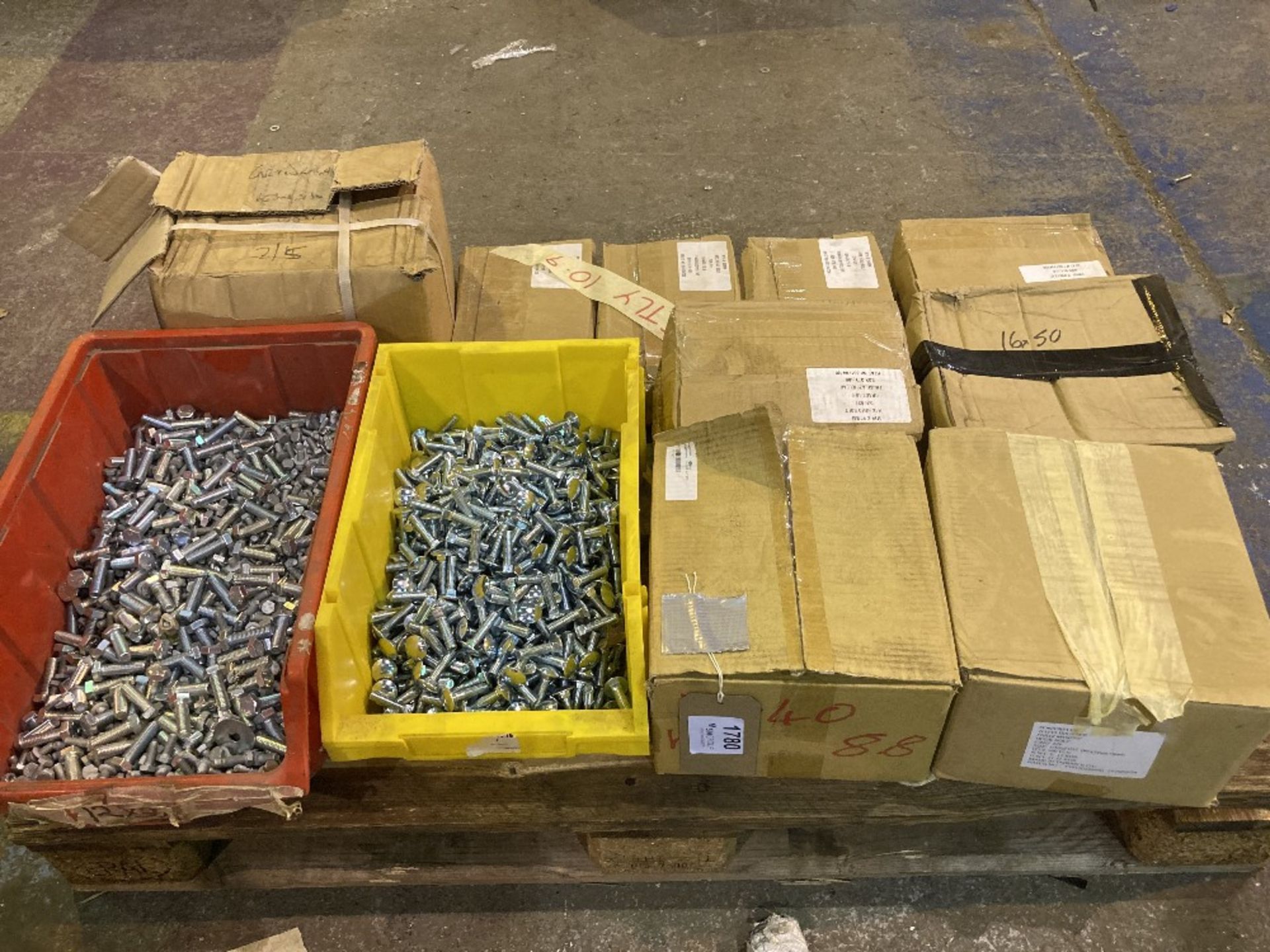 Quantity of Various Size Nuts, Bolt, Screws, Washers Etc